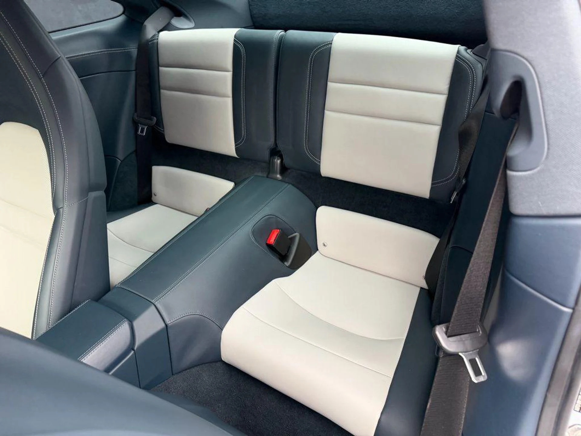 mph018_305515657_Jqa_Wu_F_Obe_Fm83km_Vfq_Fmr_AL_60k_f3775485b4