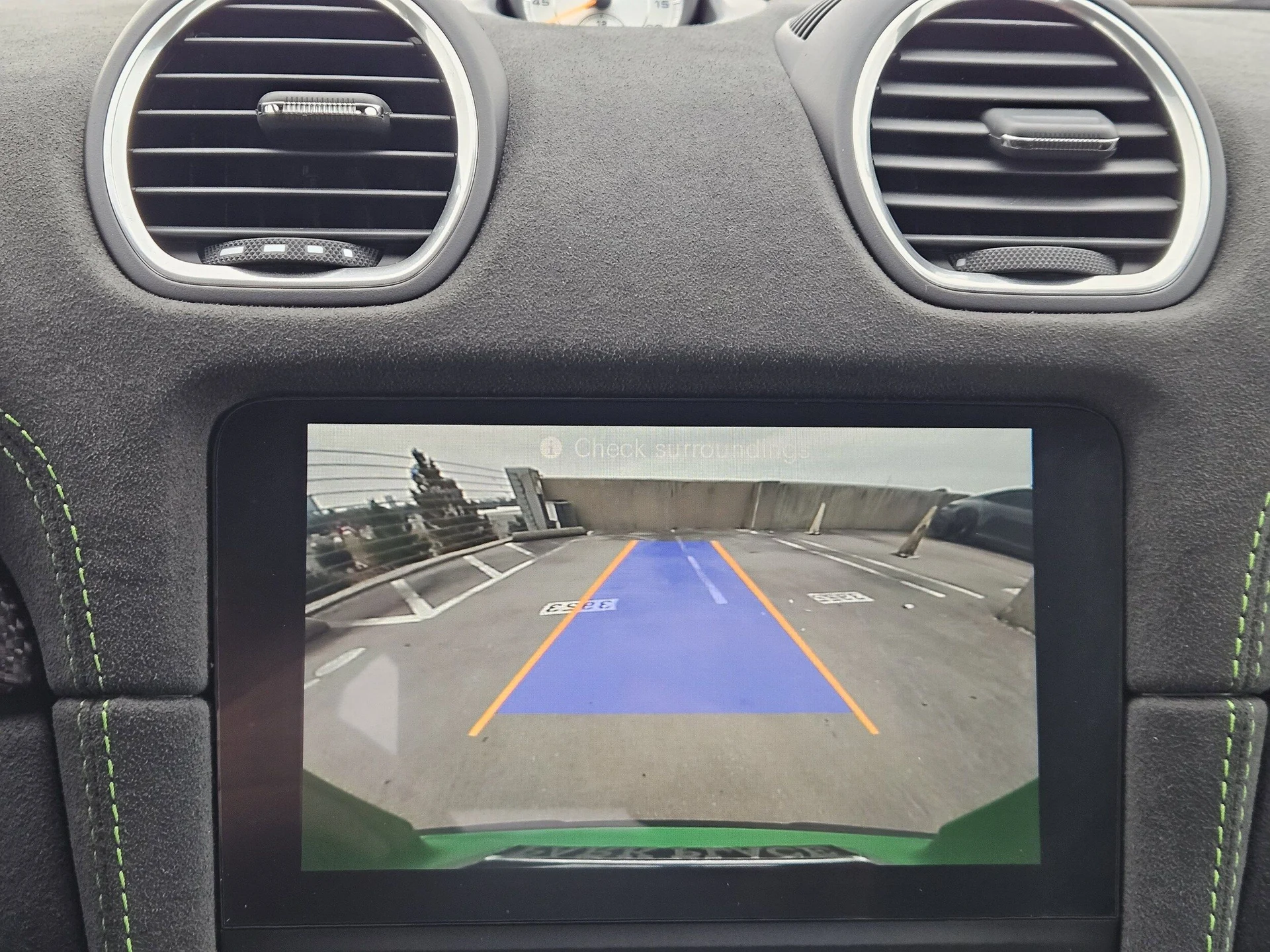 mph018_3067041005_b5f2899f86a76c93e55622e84dbf55a1x_fe8d50c847