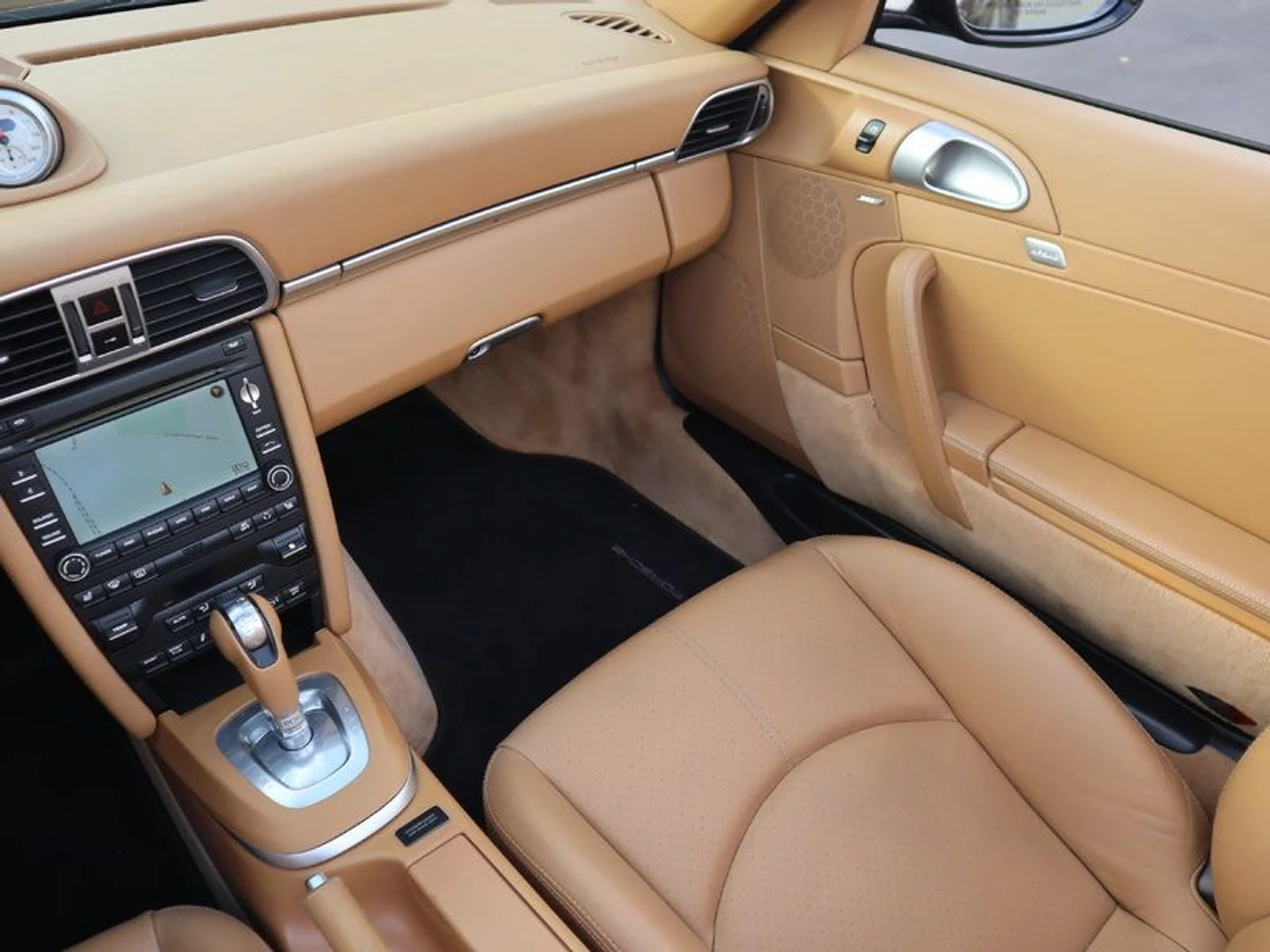 mph018_3067826392_37864176_03072_4178e424c8df2060f9110442b39a15af_7735ec9657