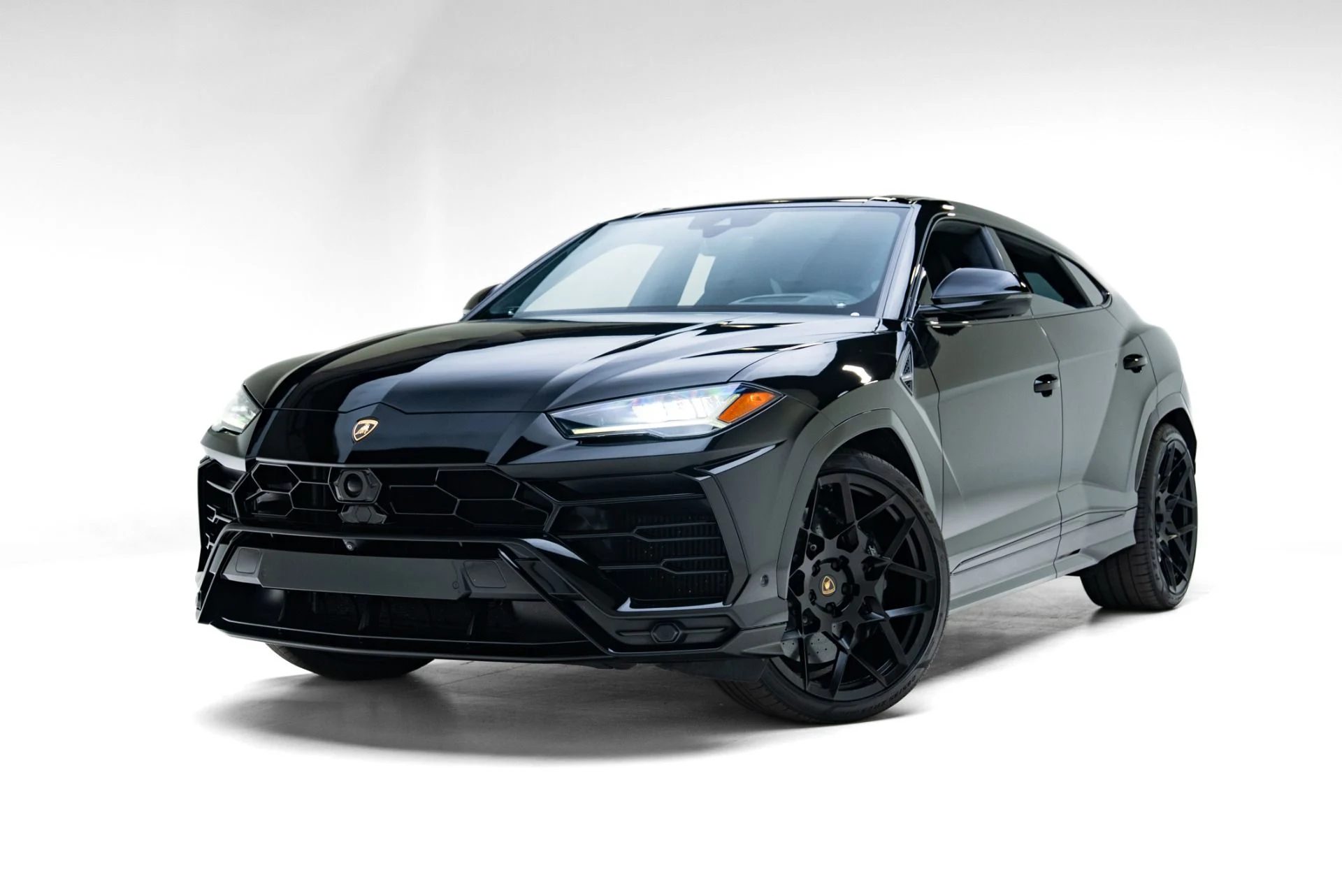 mph018_3069792427_Used_2019_Lamborghini_Urus_1778703309_263e8fe405