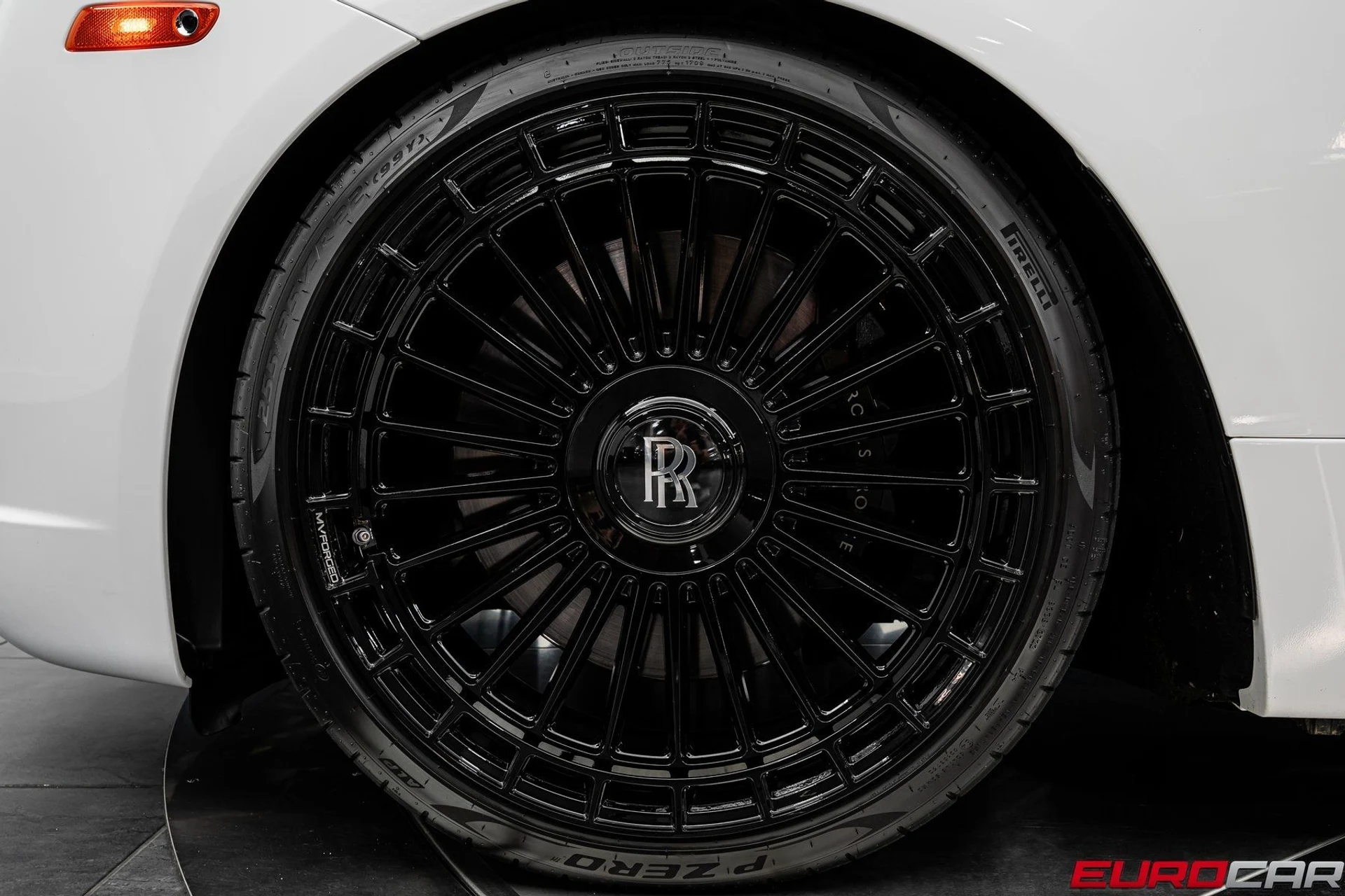 mph018_3073828710_image_19_f02631714c