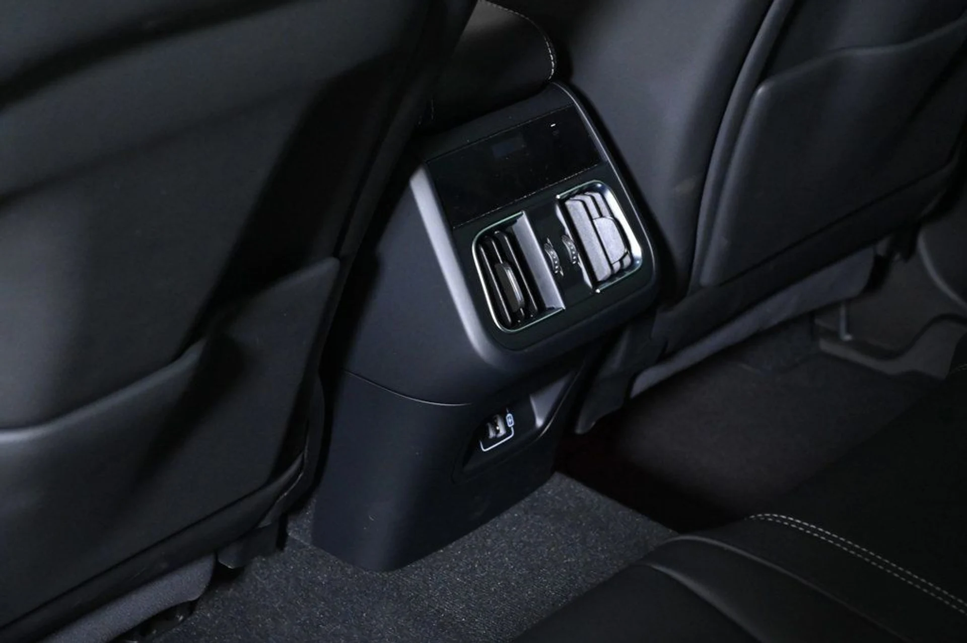 mph018_3074916338_used_2025_maserati_grecale_modena_11350_22967674_18_1024_b3517ec4a9