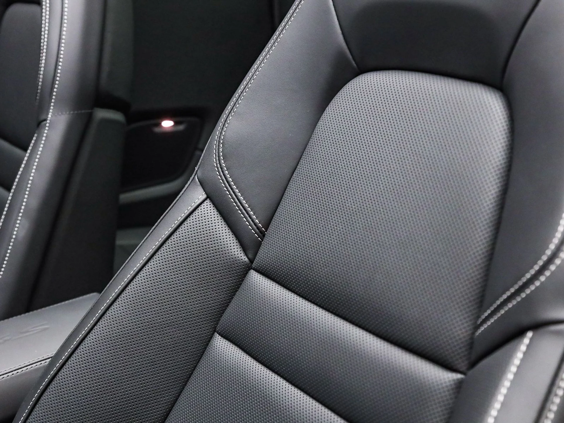 mph018_3075532759_6aaa018da28ac35e821a7a00d6bdee88x_7985877566