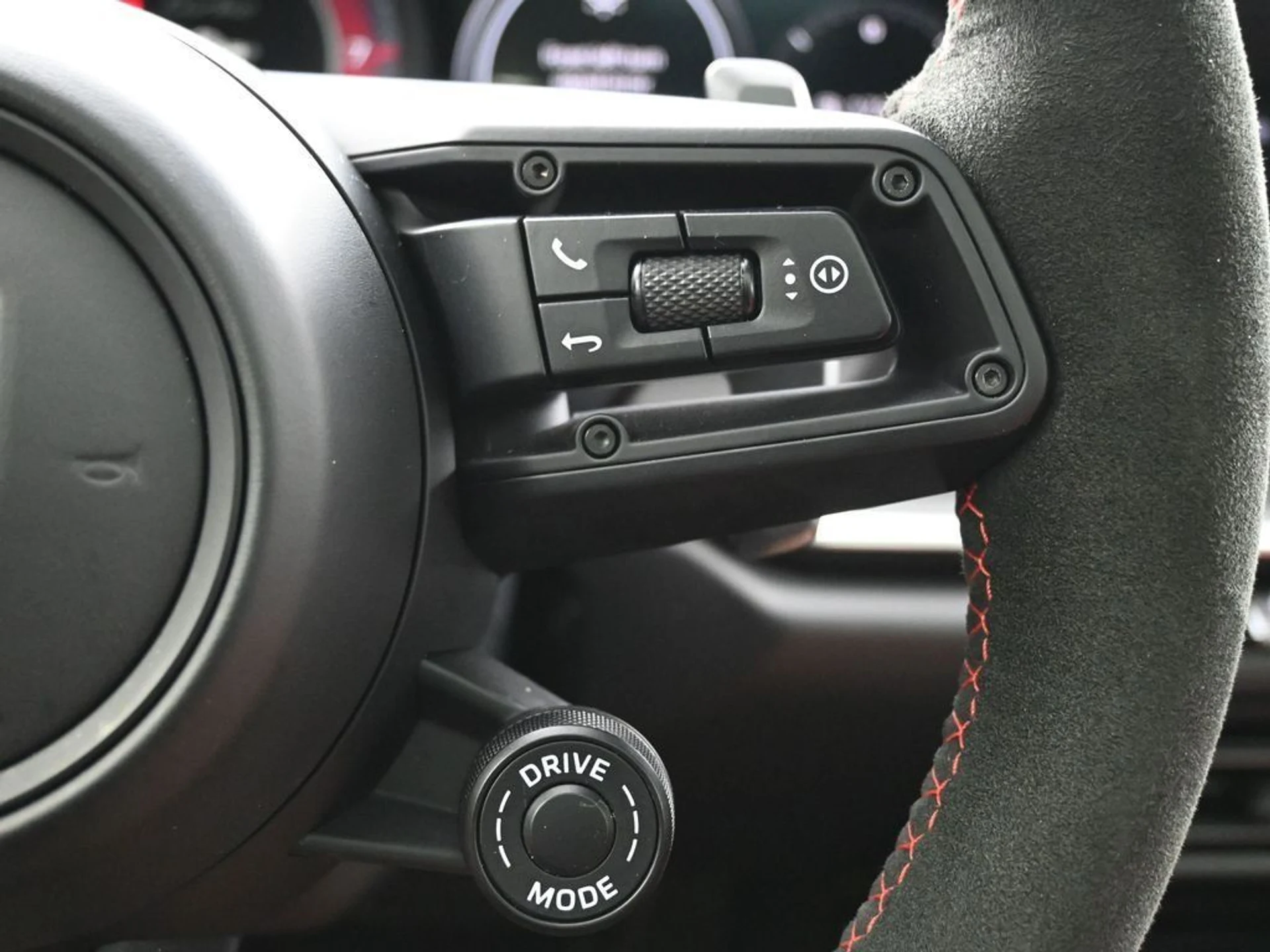 mph018_3077273201_727c396fa153705f0ab8564c0f9be882_1a758b15a5