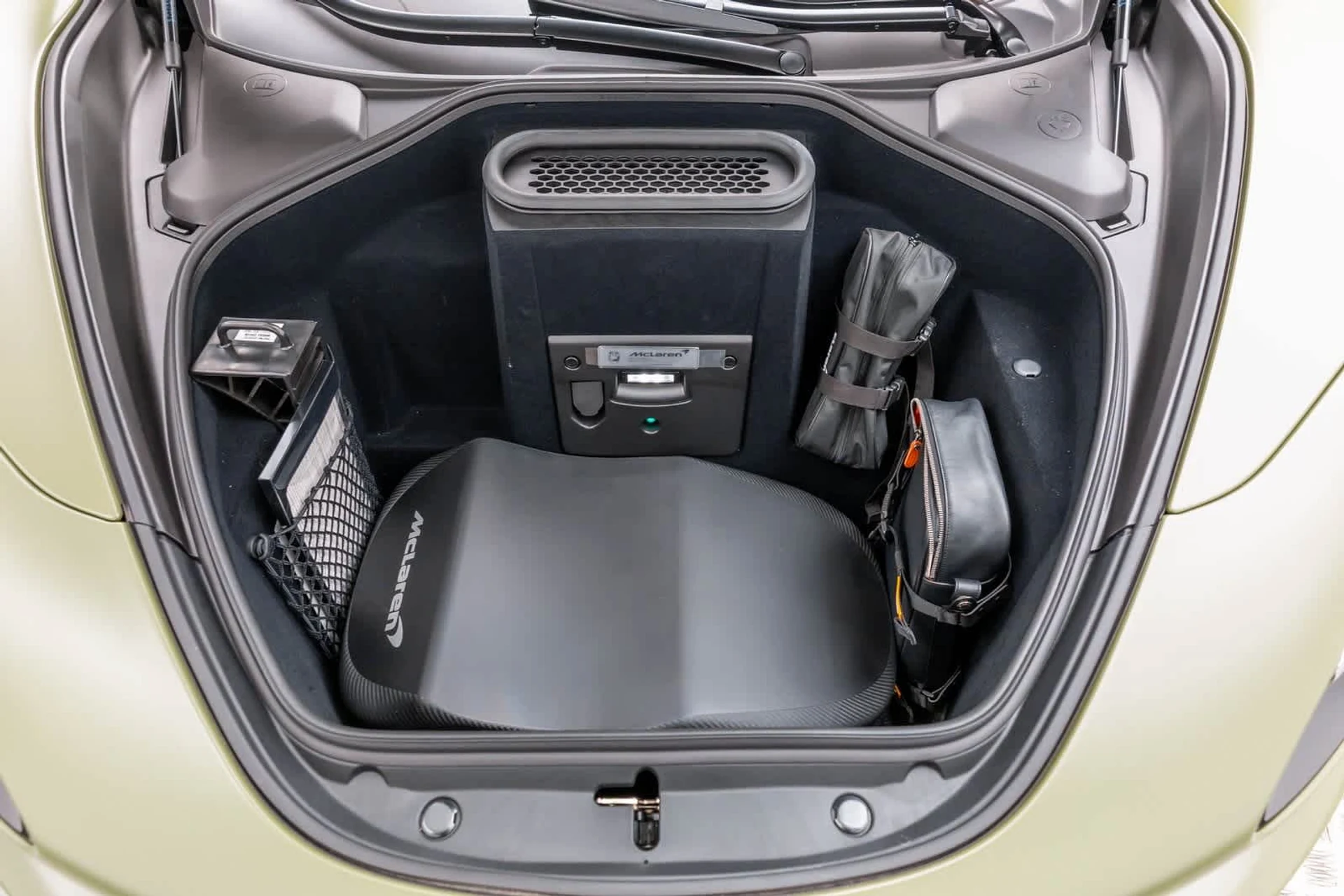 mph018_3078568017_19_dc2185cbac