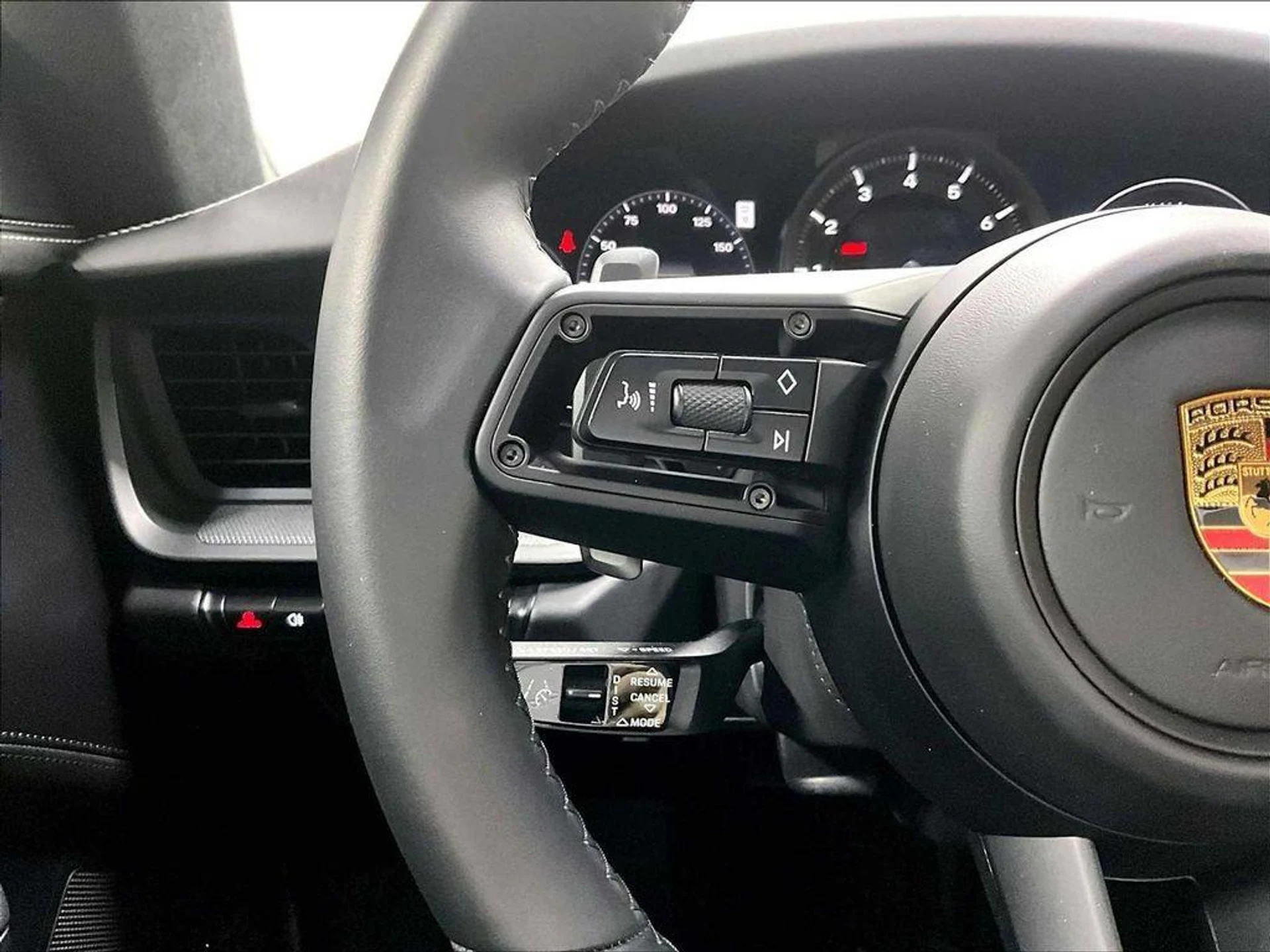 mph018_3082481007_FX_8v_U_Pg5_VF_2_Uvhf_UVC_Miii_O_Wl5o_ba08221143