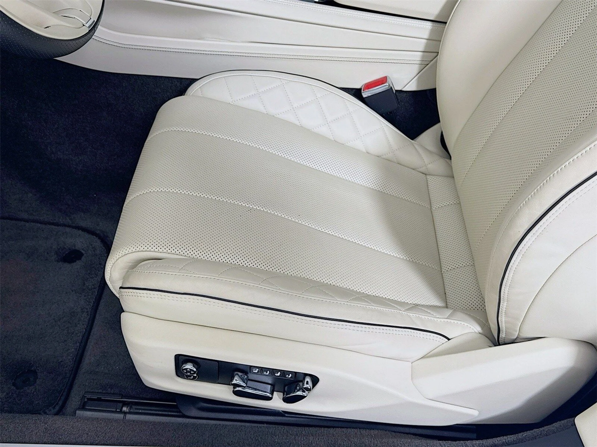 mph018_308785837_1d1d3789cfa22a3a666769809ceece4fx_bd8426279e