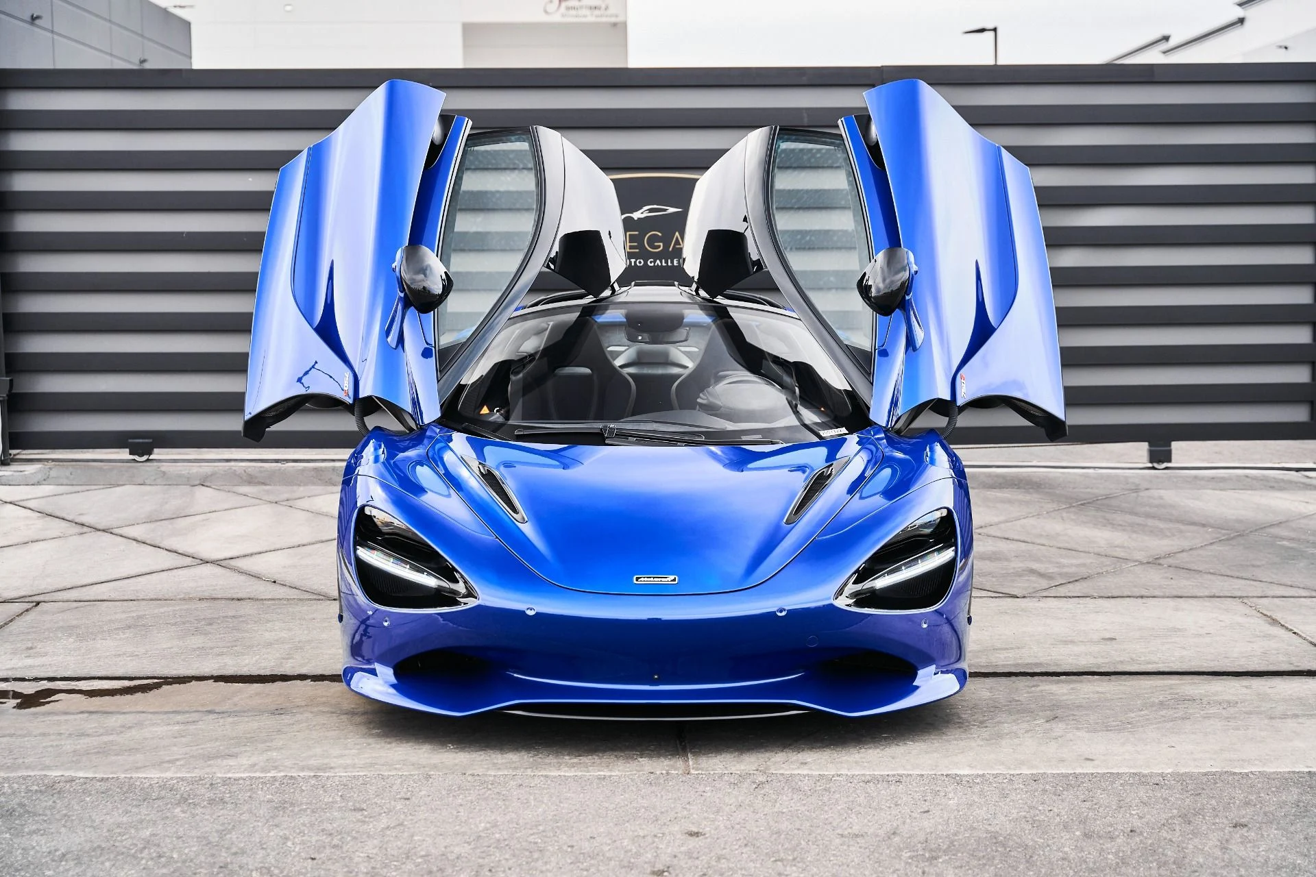 mph018_3090357915_Used_2024_Mc_Laren_750_S_1775006015_cd17be8f2b