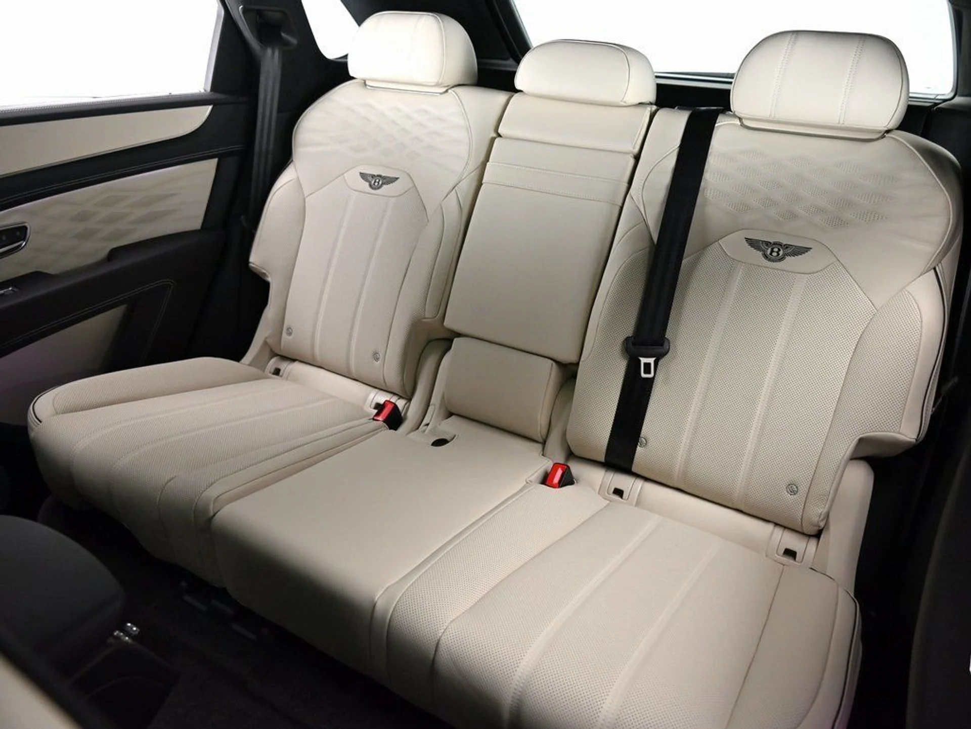 mph018_3095891274_1b9ce8f033dfbdcb78095520b35d3176_3d6e29a184