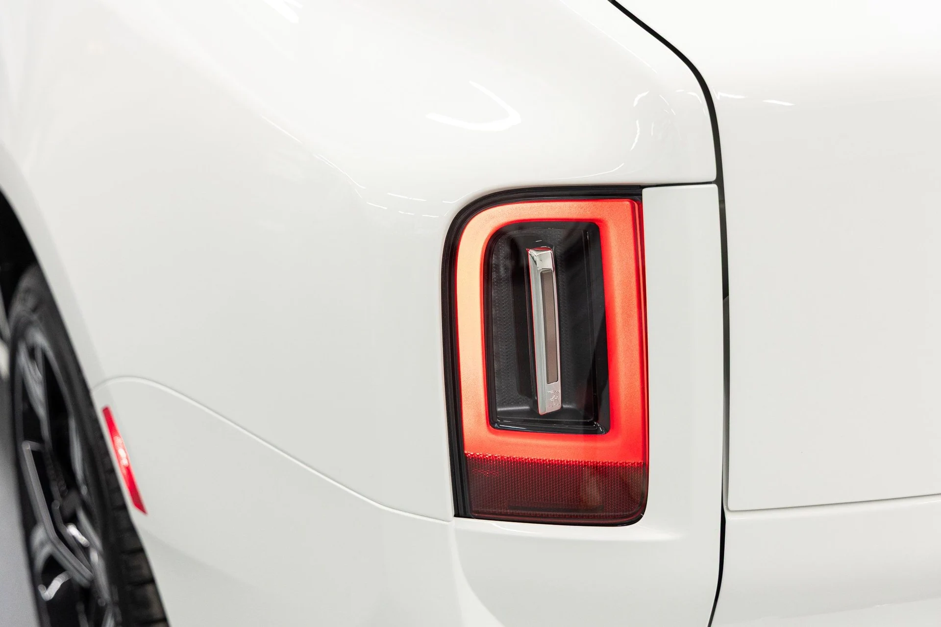 mph018_3096538399_58ef123752f72c73f334d5dd855aeb4bx_5b84473947