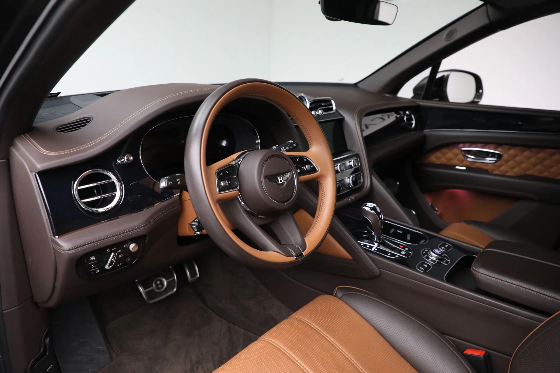 mph018_3103868842_Used_2021_Bentley_Bentayga_First_Edition_V8_1760803209_32f4649e53
