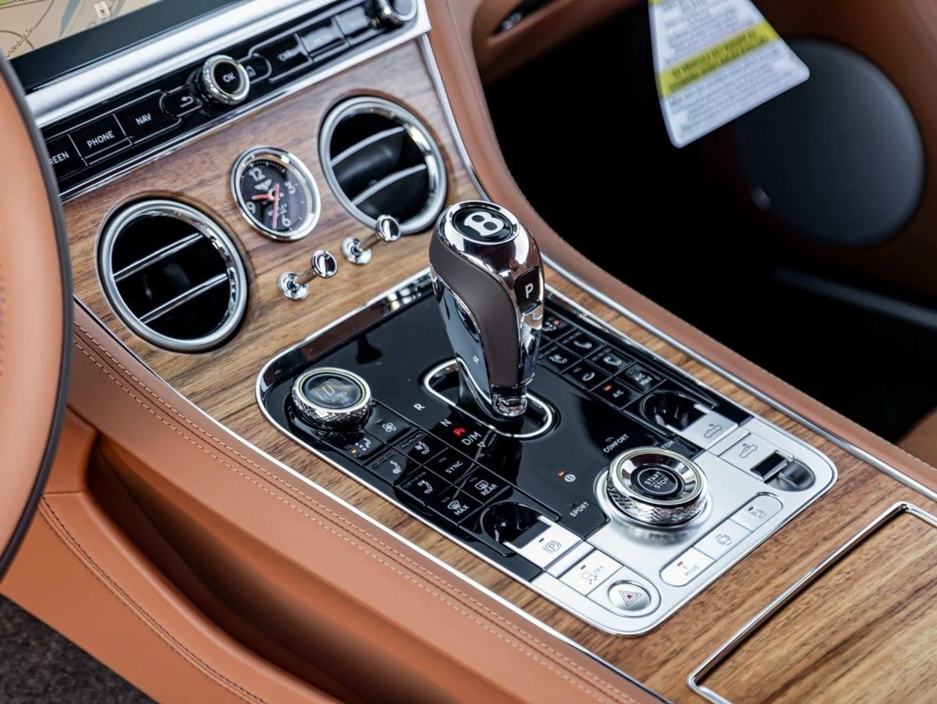 mph018_3109119509_19_16d1358579