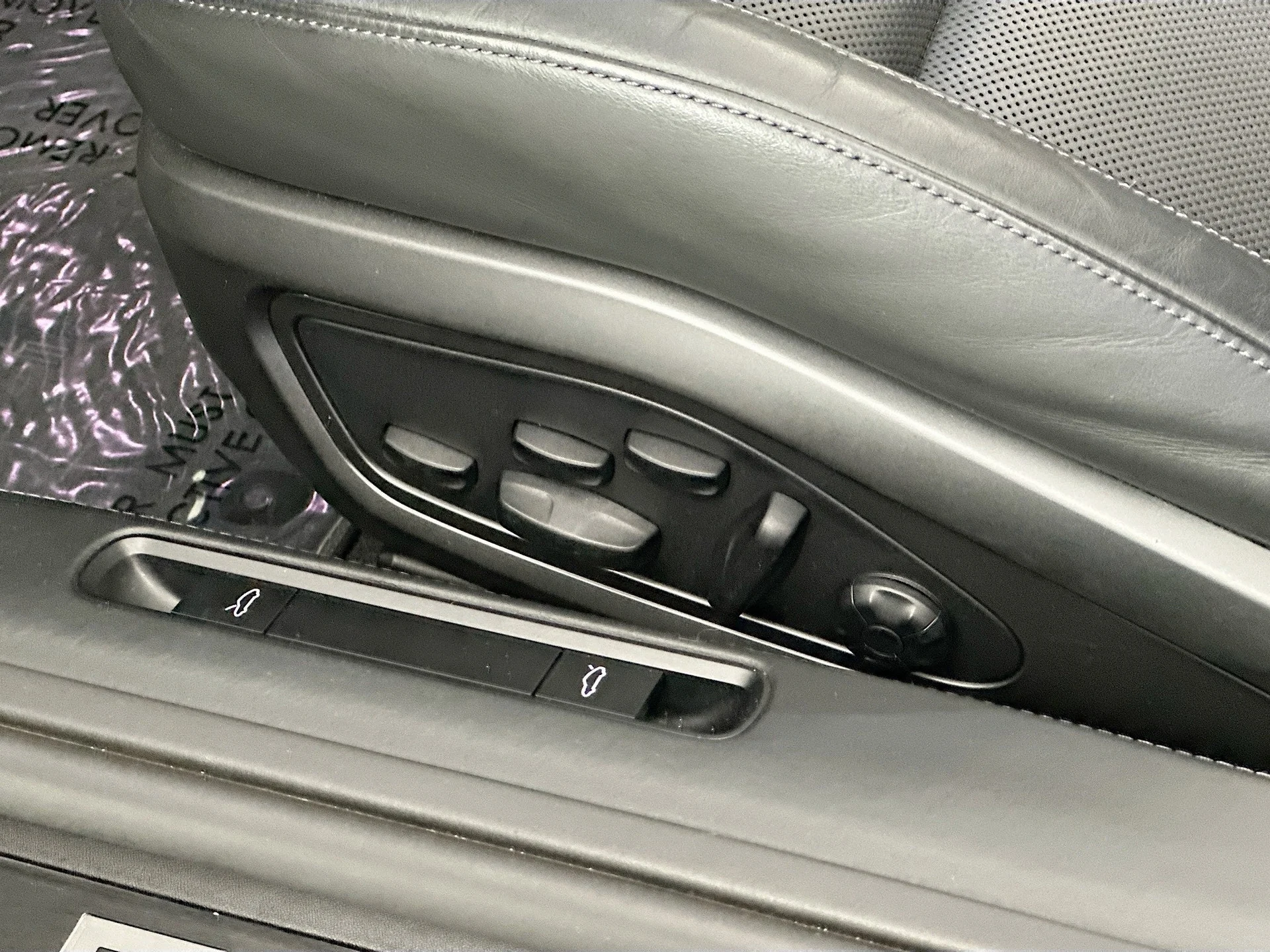 mph018_3113799683_19_b50e86da95