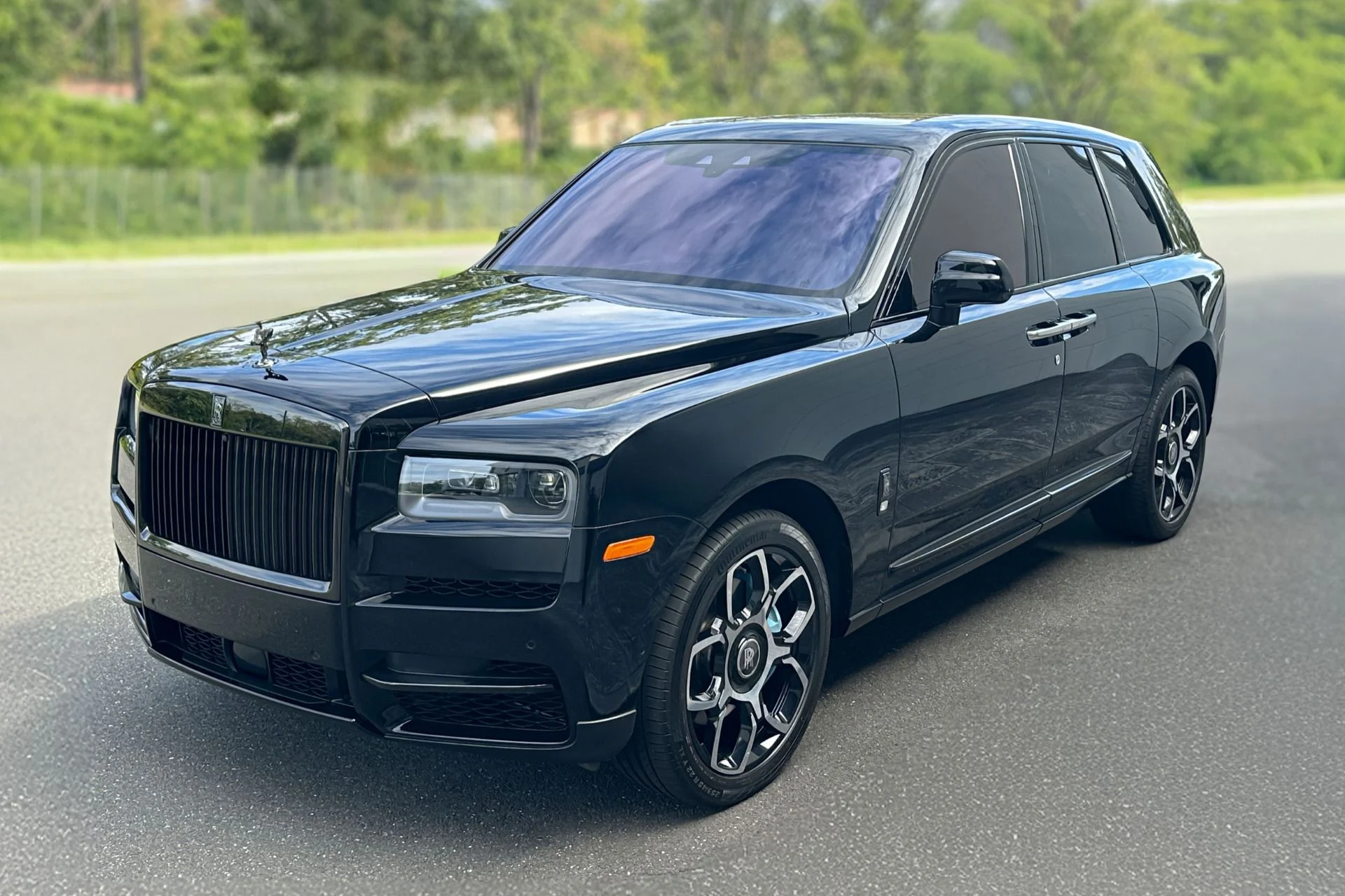 mph018_3118584692_Used_2023_Rolls_Royce_Black_Badge_Cullinan_1790242645_980dd9e9f4