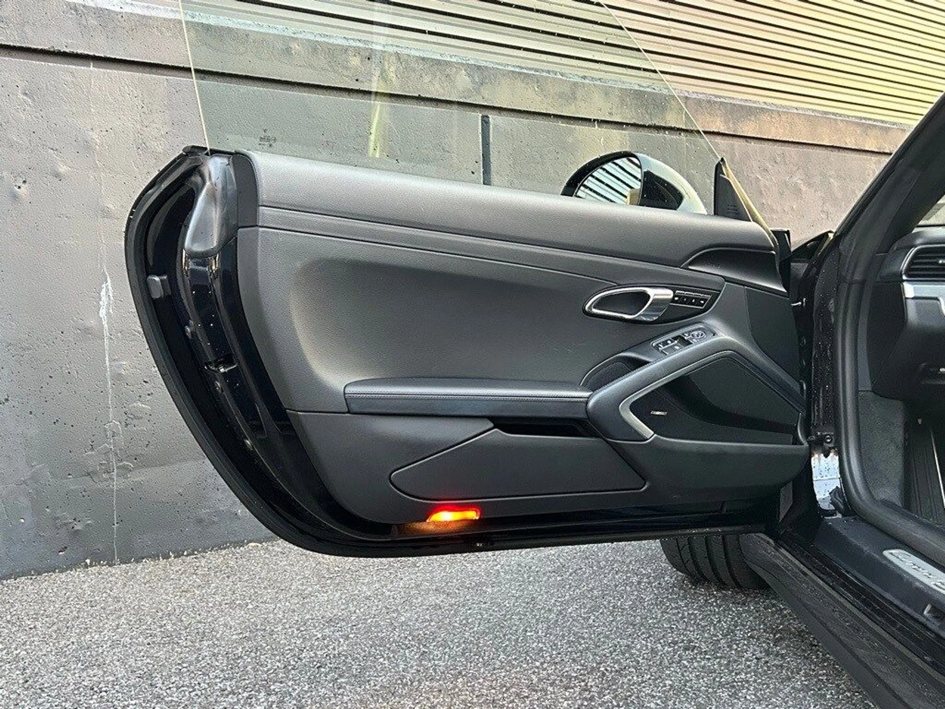 mph018_3120448882_cf4e050de71517f60bf8d3b67a87440fx_7fba3cd95c