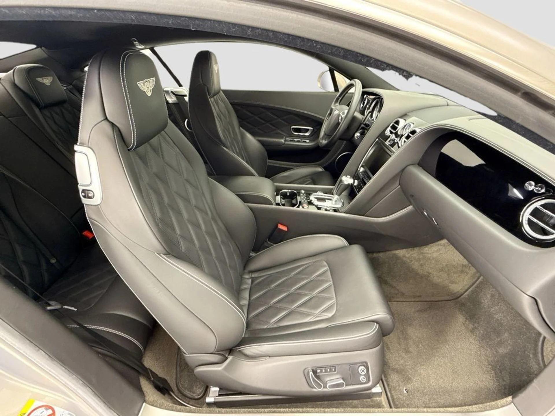 mph018_3124083898_used_2014_bentley_continental_gt_v8_s_2drcoupe_8119_22998734_19_1024_2c42ca35b4