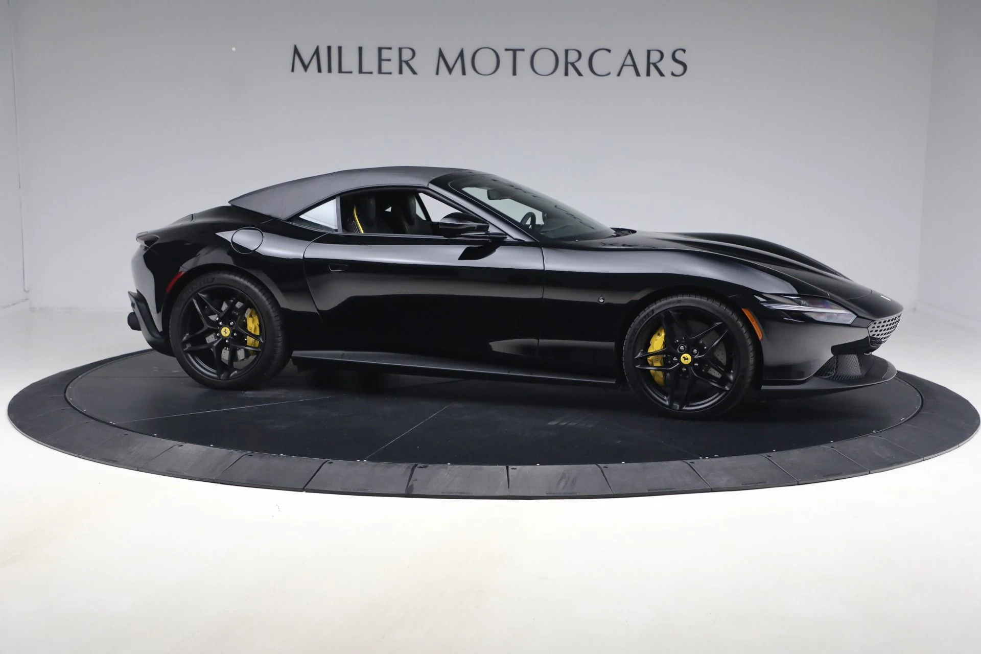 mph018_312508637_Used_2025_Ferrari_Roma_Spider_1772825641_57dcceff5b