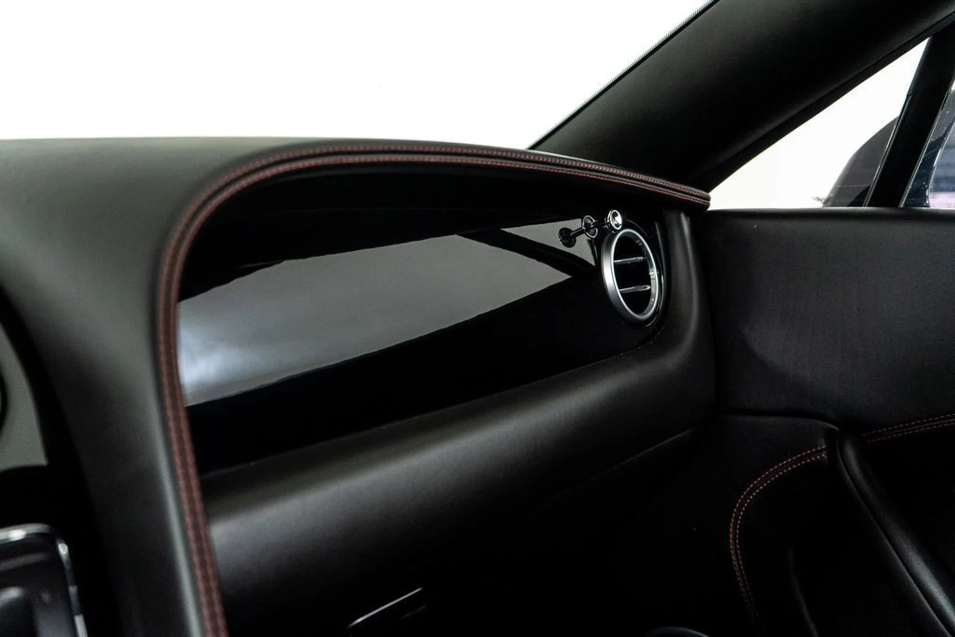 mph018_3126800873_19_26080603_695825df350e4_8084502e8f