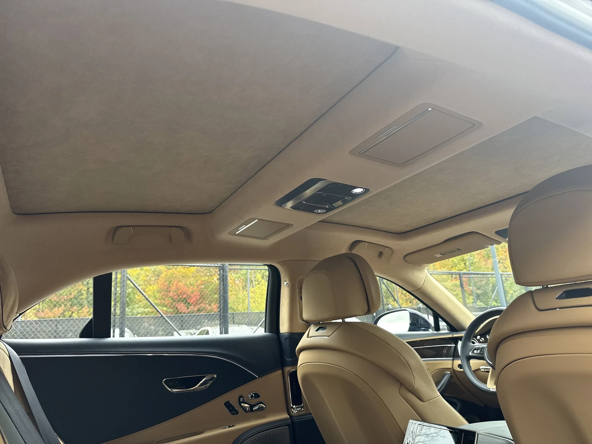 mph018_3128567934_46f394610d3008ce3f1a12b8cd940175x_1abd2837de