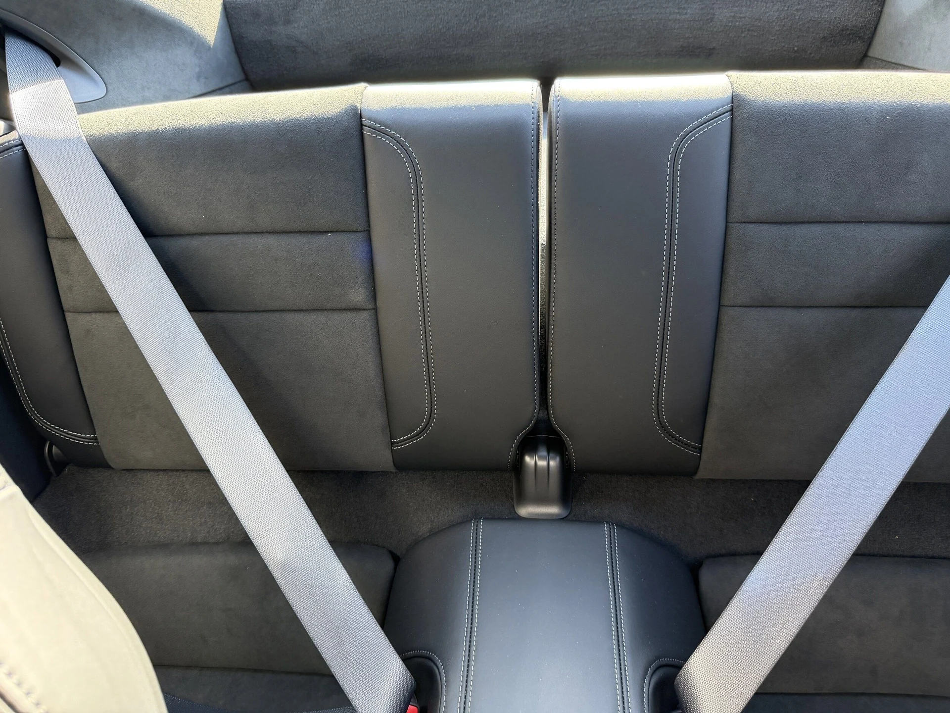 mph018_3130643966_c9538b9c4305dec68c2819cda9f978b5x_5e378a41d7