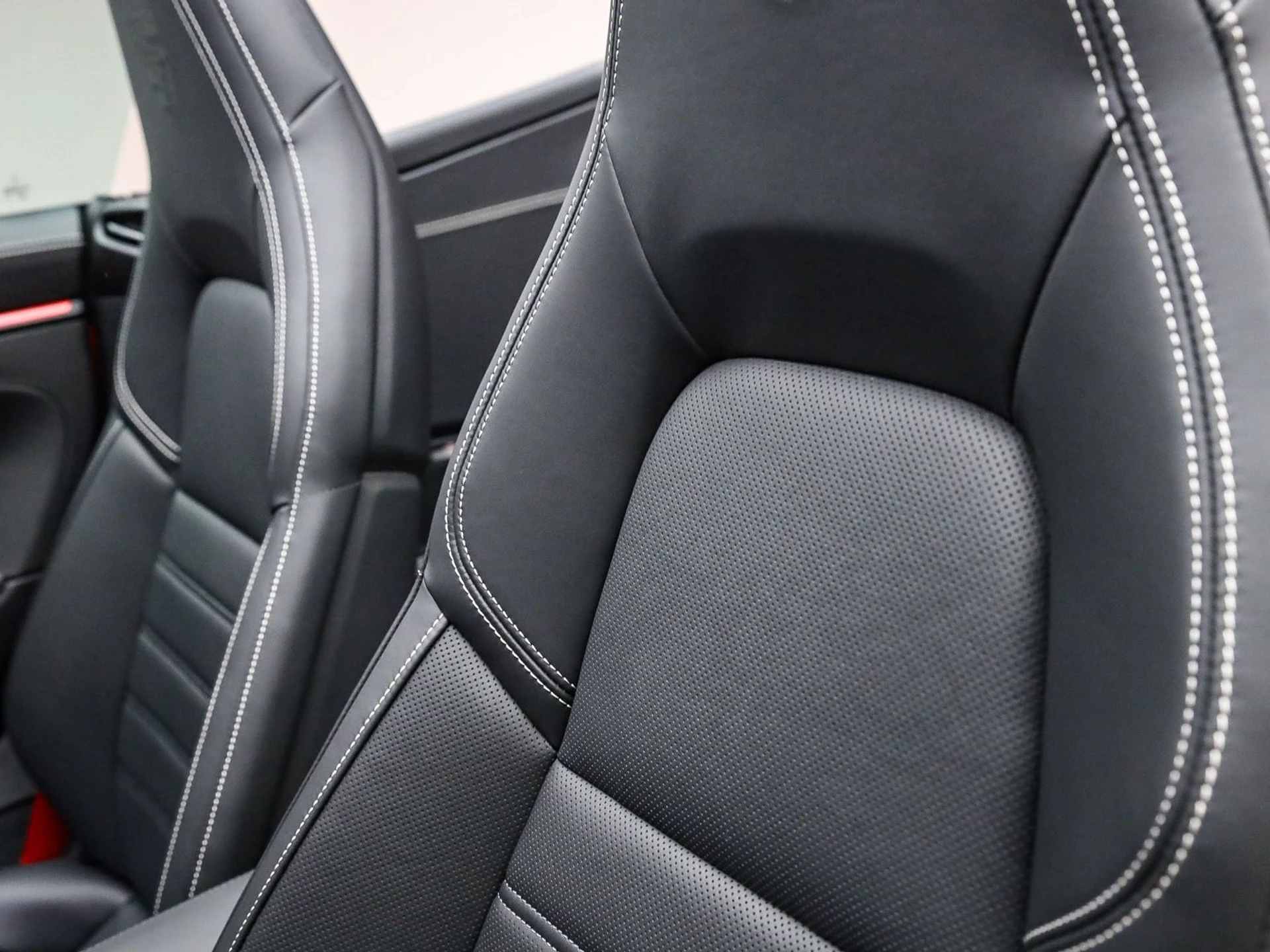 mph018_3141113659_4d9eb71e1d2acd4fd8610816b762b2b0x_d9f555e80a