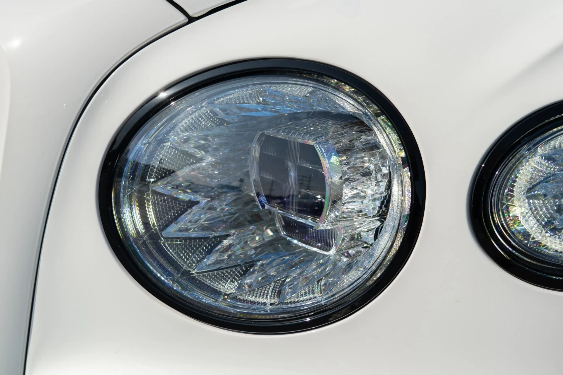 mph018_3154444358_Used_2024_Bentley_Flying_Spur_Edition_8_1757964716_d939f55f03