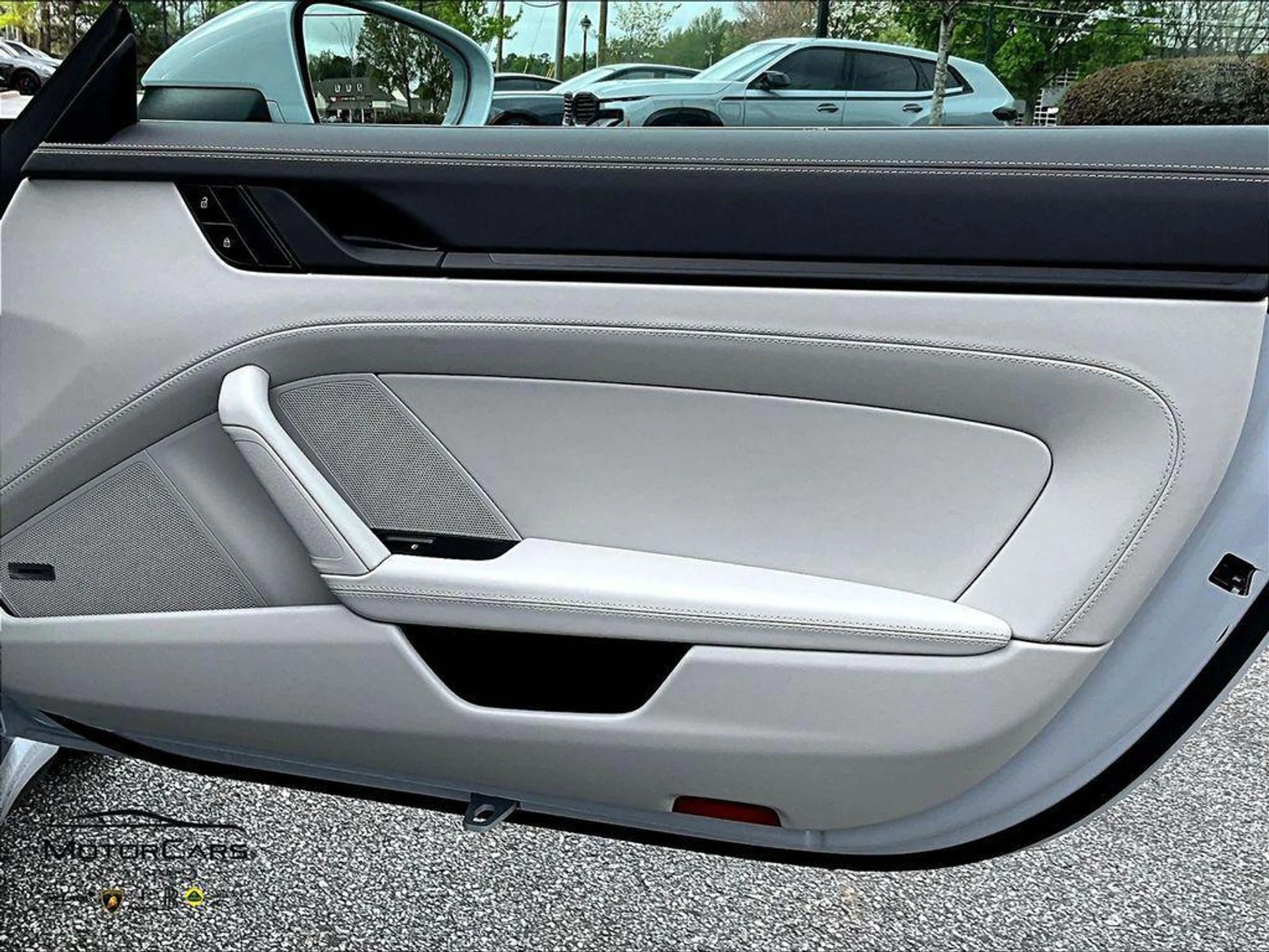 mph018_3157776420_az_Oy3wz_Np_RA_Mpm_Ue4piq_O9_Wm_Fs_U_93e69897e0