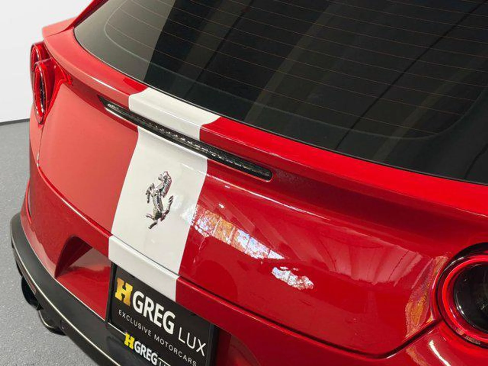 mph018_3158600345_d_Ull_KP_Mb_Pgl_Bkg9i6si_Hf_A8o_HBM_45201b7004