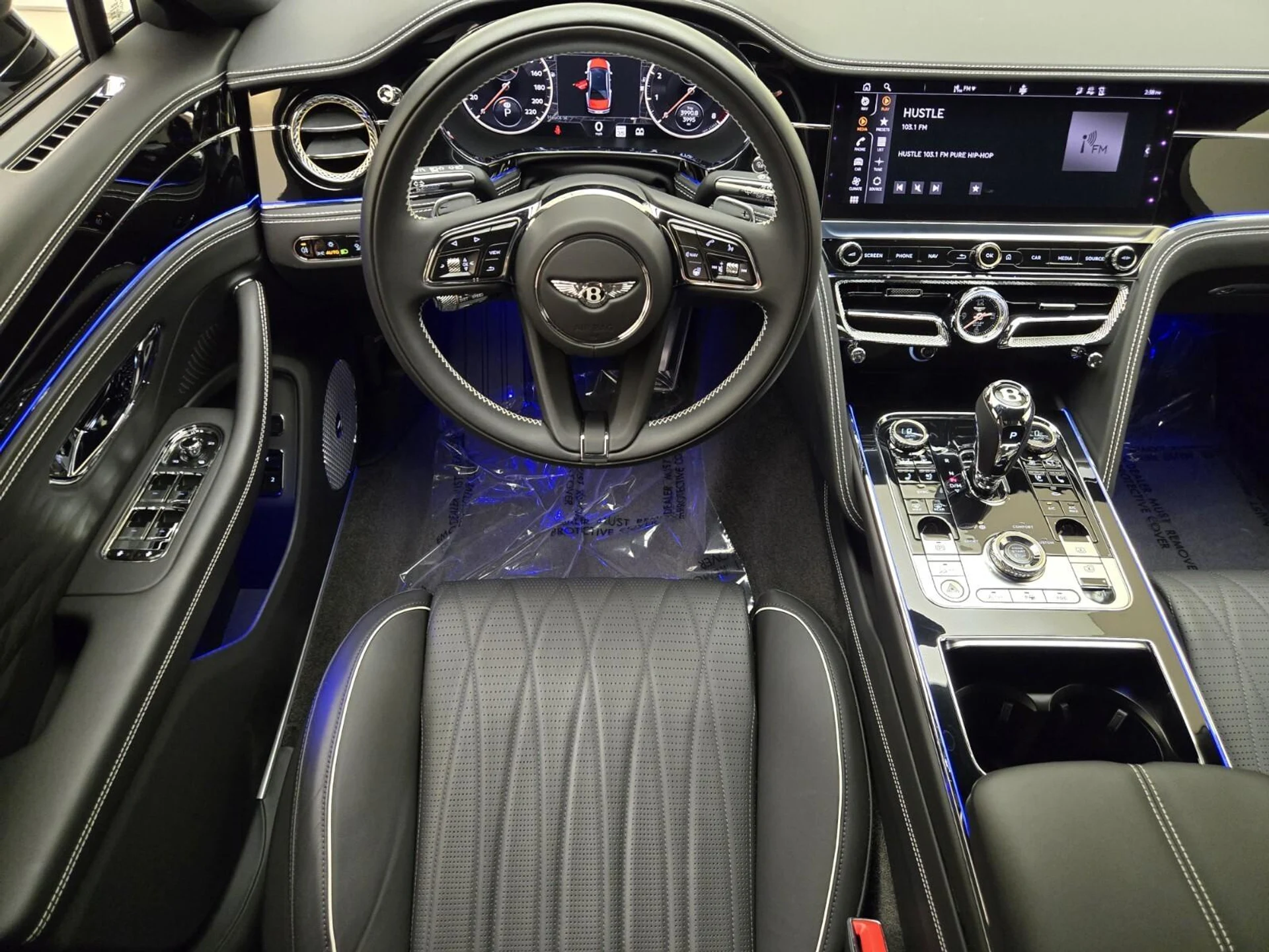 mph018_3170362483_Used_2023_Bentley_Flying_Spur_V8_1761376101_7370ed3493