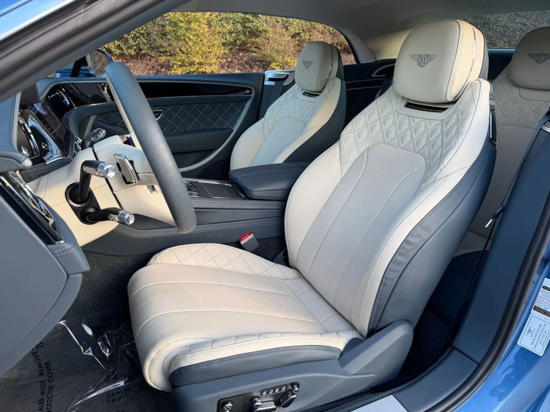 mph018_3174162855_73647a198f3445fabf786226622bb9ae_d6b414dfc4