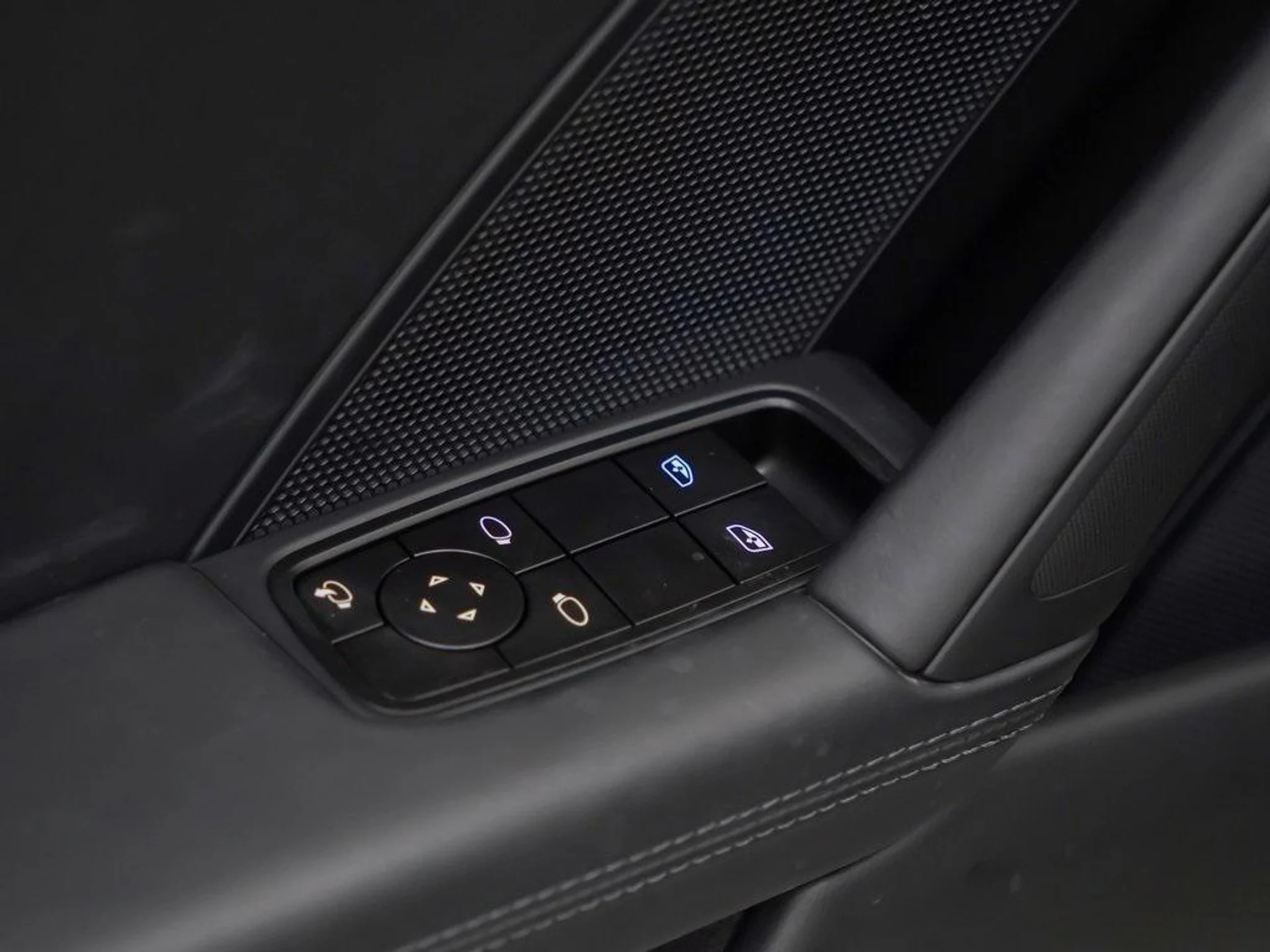 mph018_3177750664_M8c_Mwdwgjk5b1gppgs_Vb4_DQ_Wnk_817e478fd1