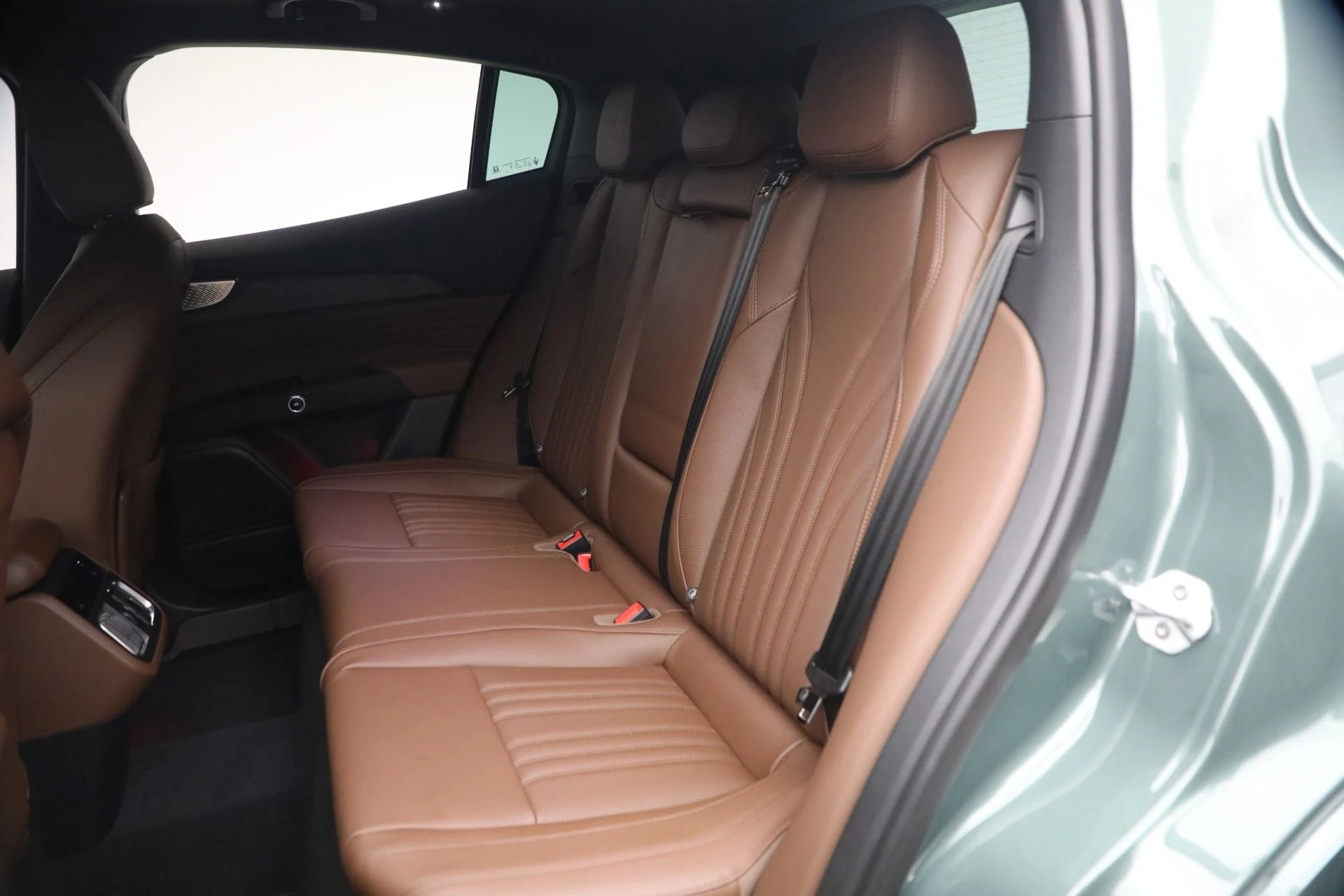 mph018_3182648013_New_2026_Maserati_Grecale_Modena_V6_1777492698_f31b167029