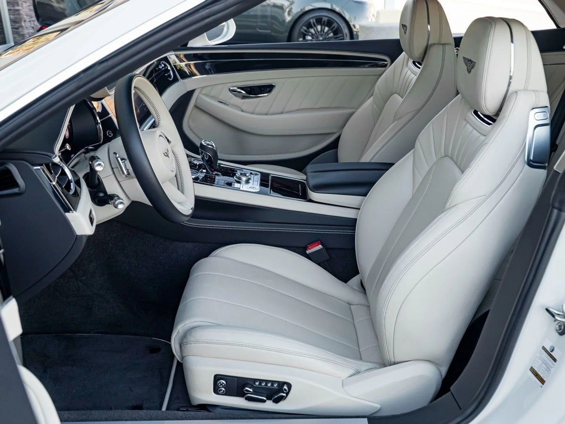 mph018_3192546698_19_7e866196a5