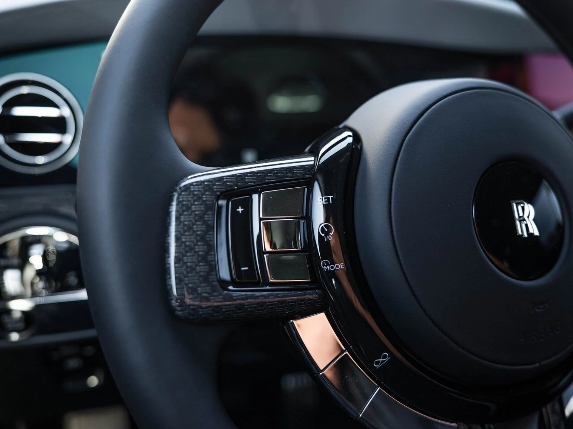 mph018_3196557173_6c02910a0f1d5368cff12468f6a81612x_48b550d41e