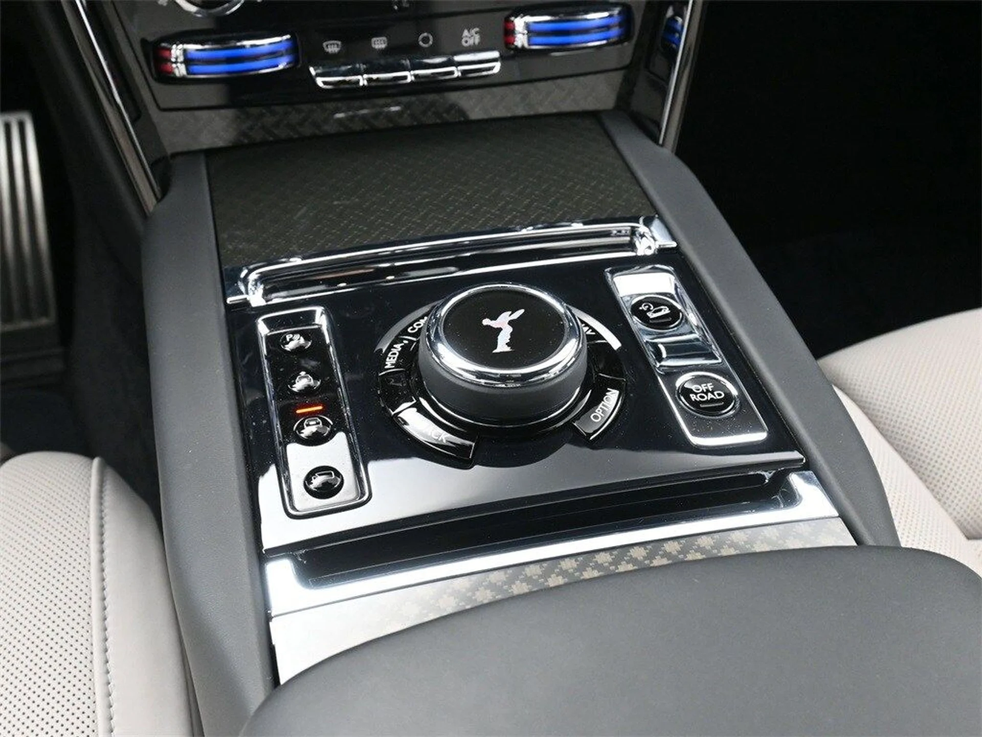 mph018_3205468729_8b786c168f5374001a9141bbdbf802c6x_caf2ff22e3