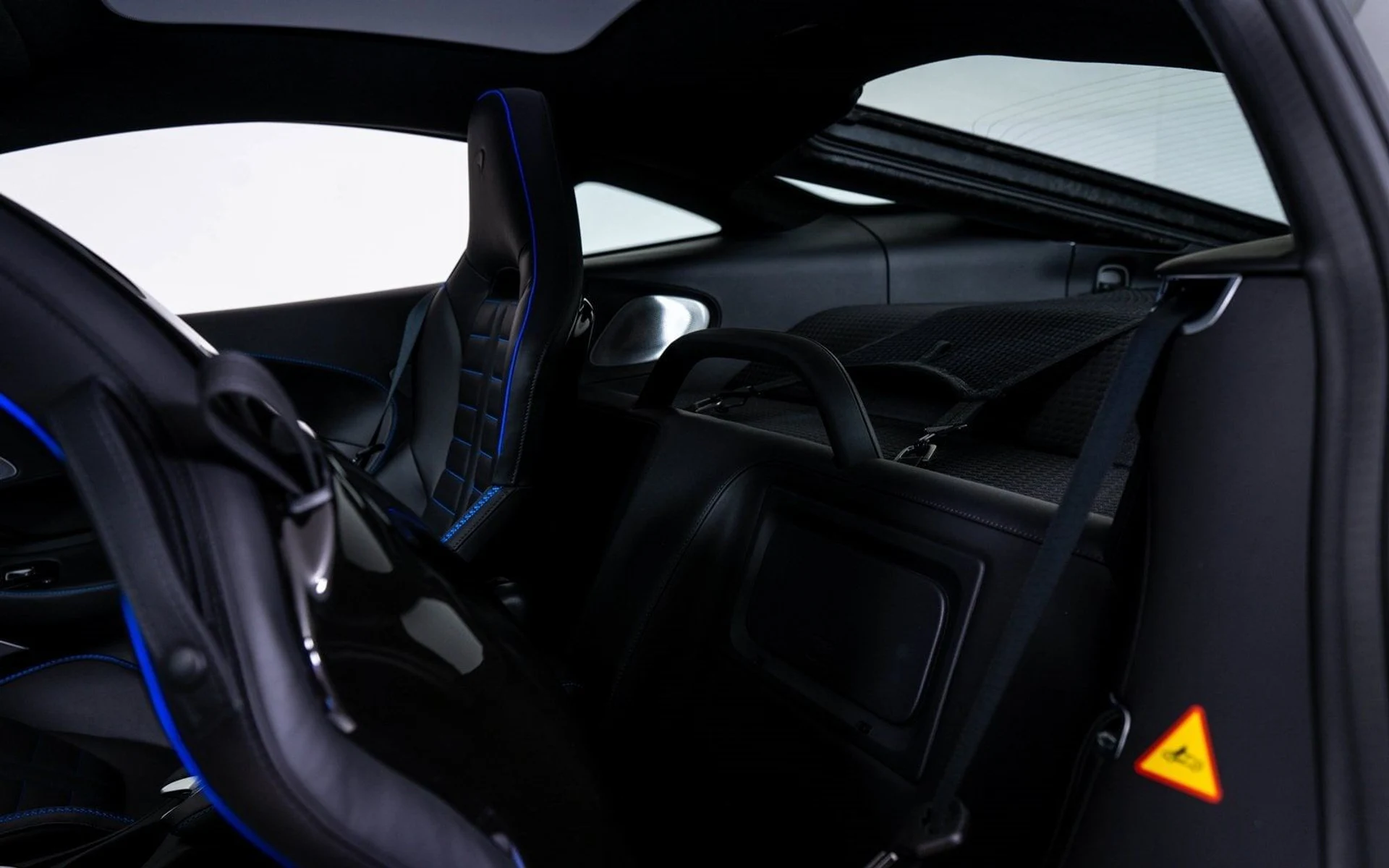 mph018_3212080475_fbf6881c1056fedf72158cf711483f27x_3acbe4768a