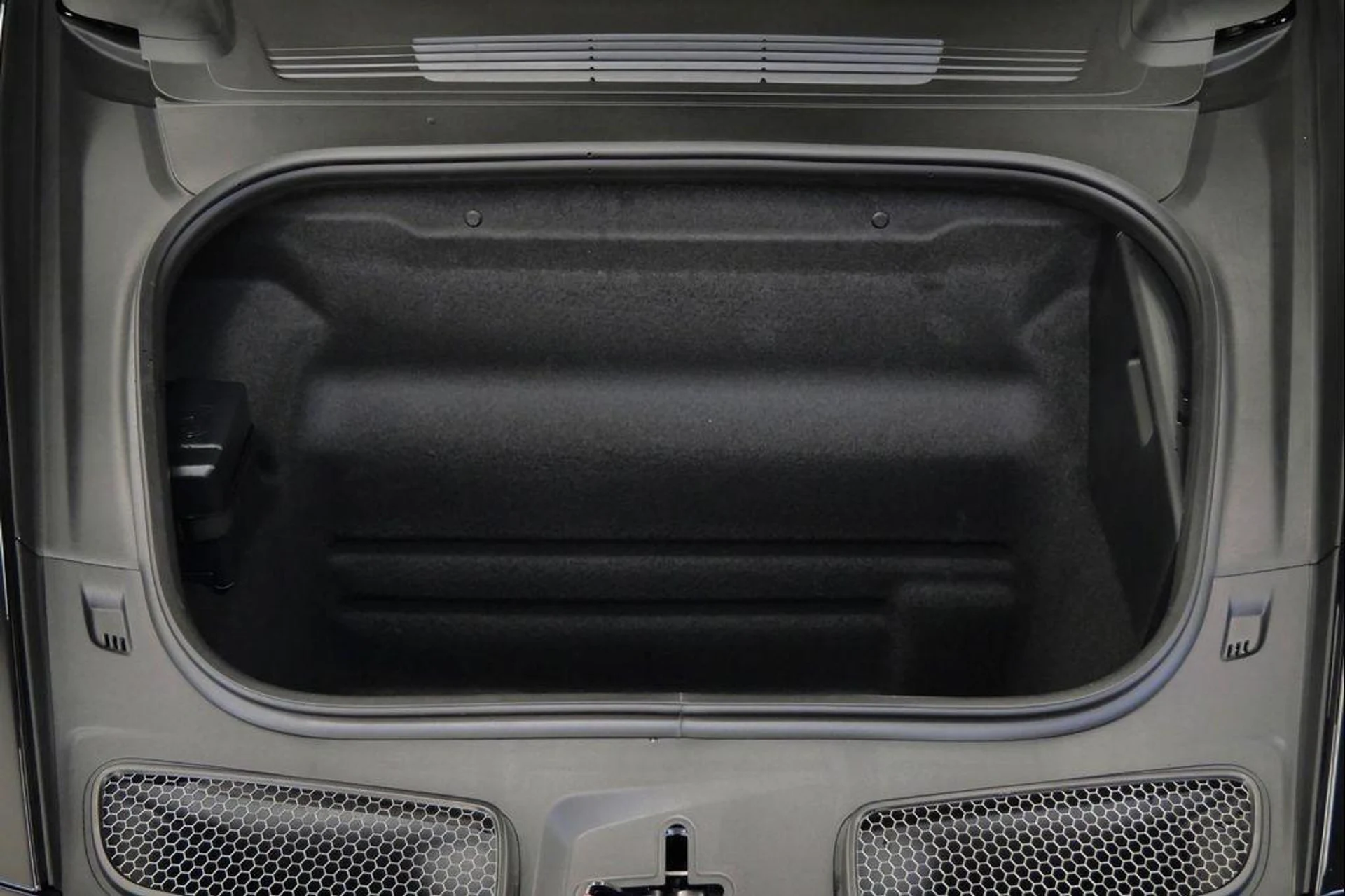 mph018_321347441_a_K5_Y_Dwlp4v4k_PT_Agv_PBP_4_Jxuz_E_04938c52e1