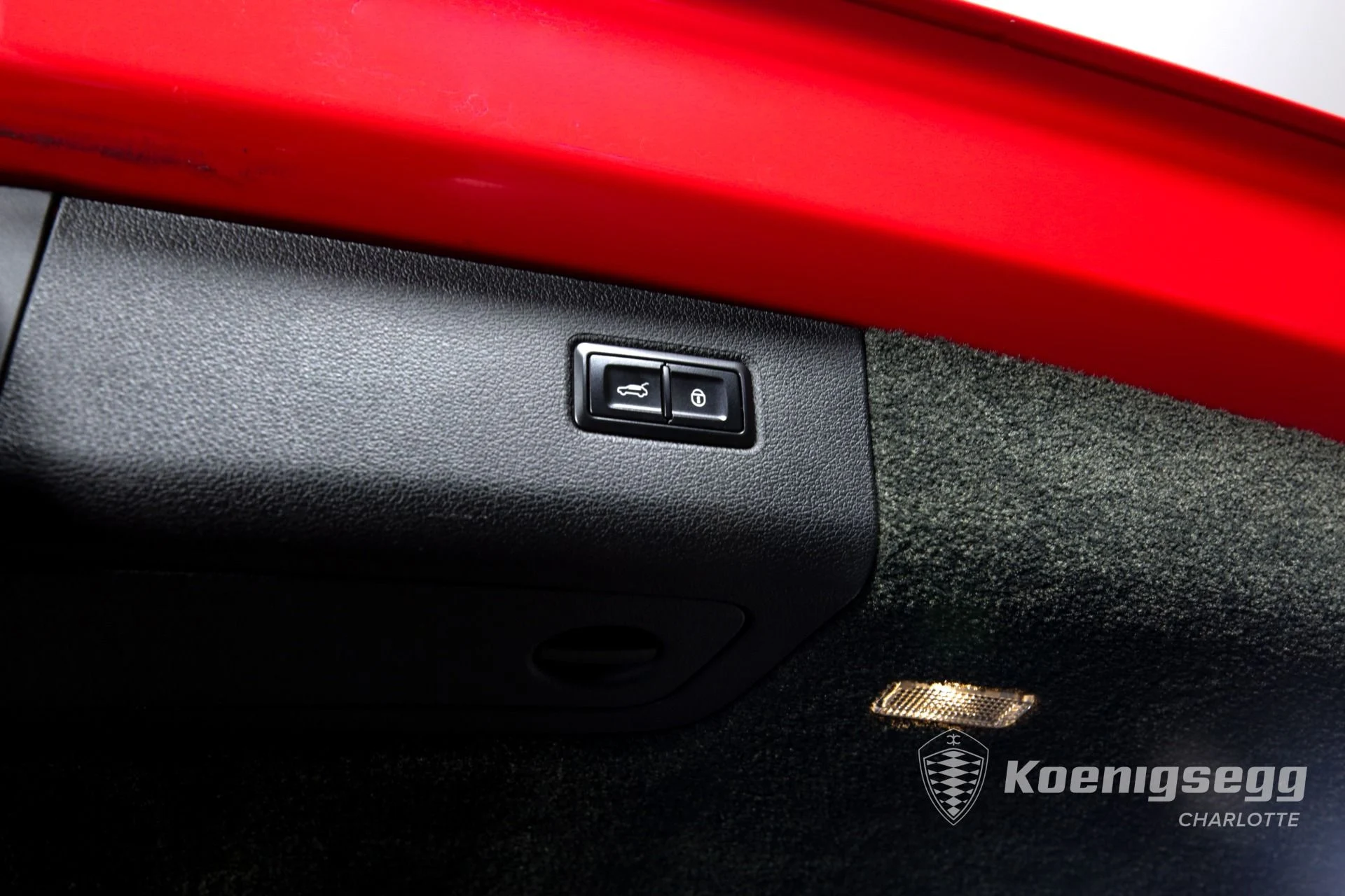 mph018_3218249754_Used_2018_Bentley_Bentayga_Onyx_Edition_1673032535_bf0b3685b9