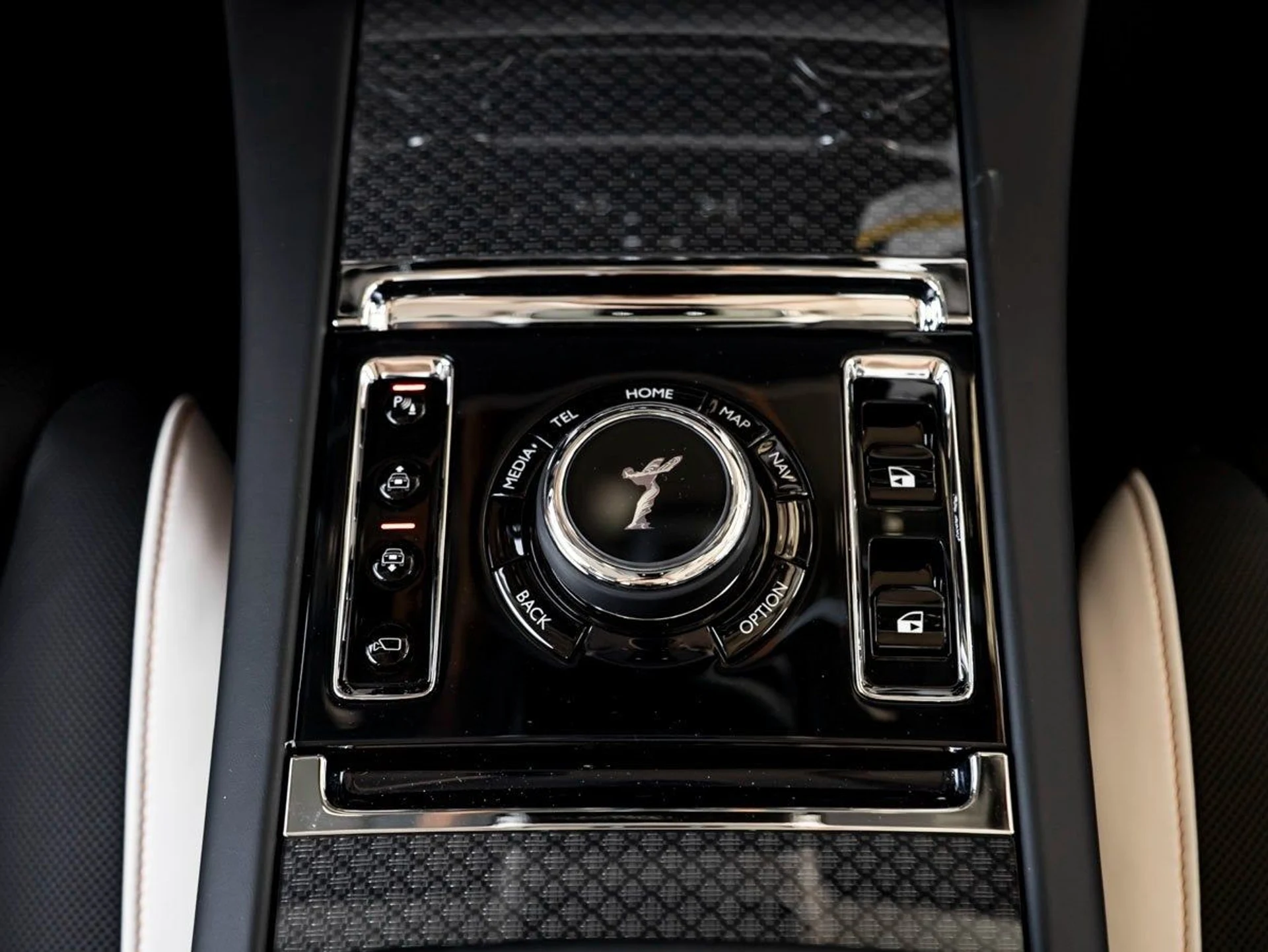 mph018_3223706025_19_c267e11453