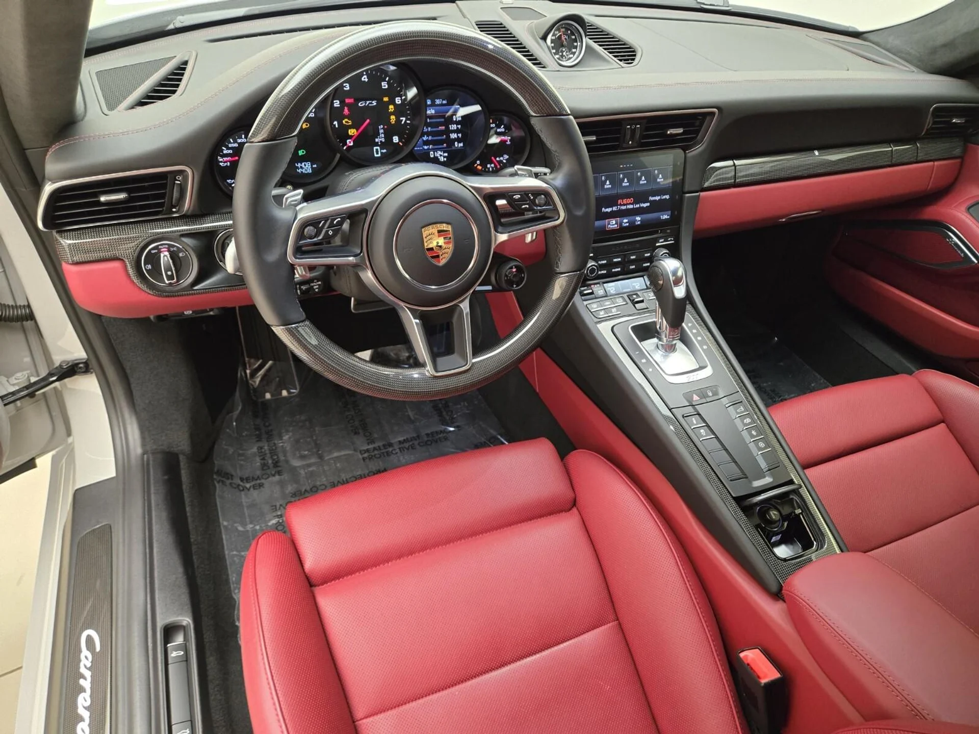 mph018_3232125099_Used_2019_Porsche_911_1763542623_6b613177f5