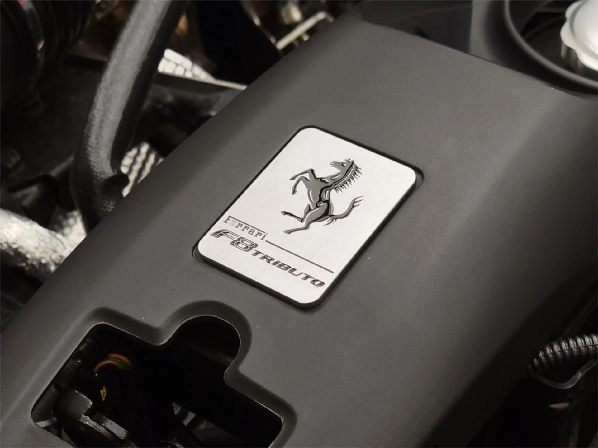 mph018_3234806360_Used_2020_Ferrari_F8_Tributo_1716042521_39d80c91c0