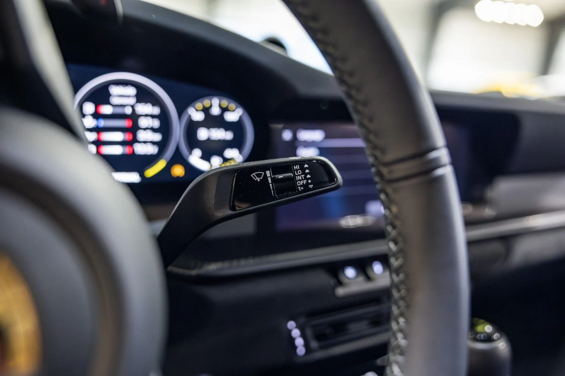 mph018_3243054595_Lg_6cf96b03ac