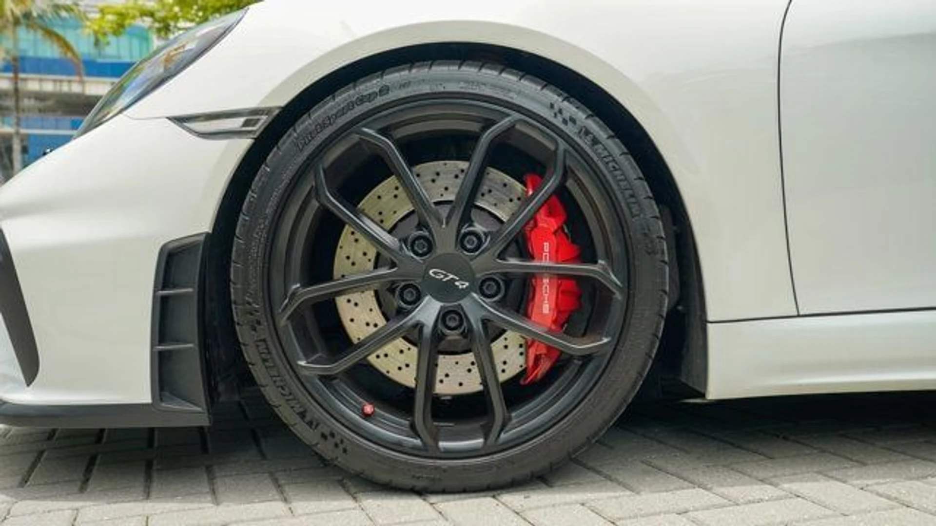 mph018_3250306106_used_2020_porsche_718_cayman_gt4coupe_14354_22875819_19_640_27690a6594