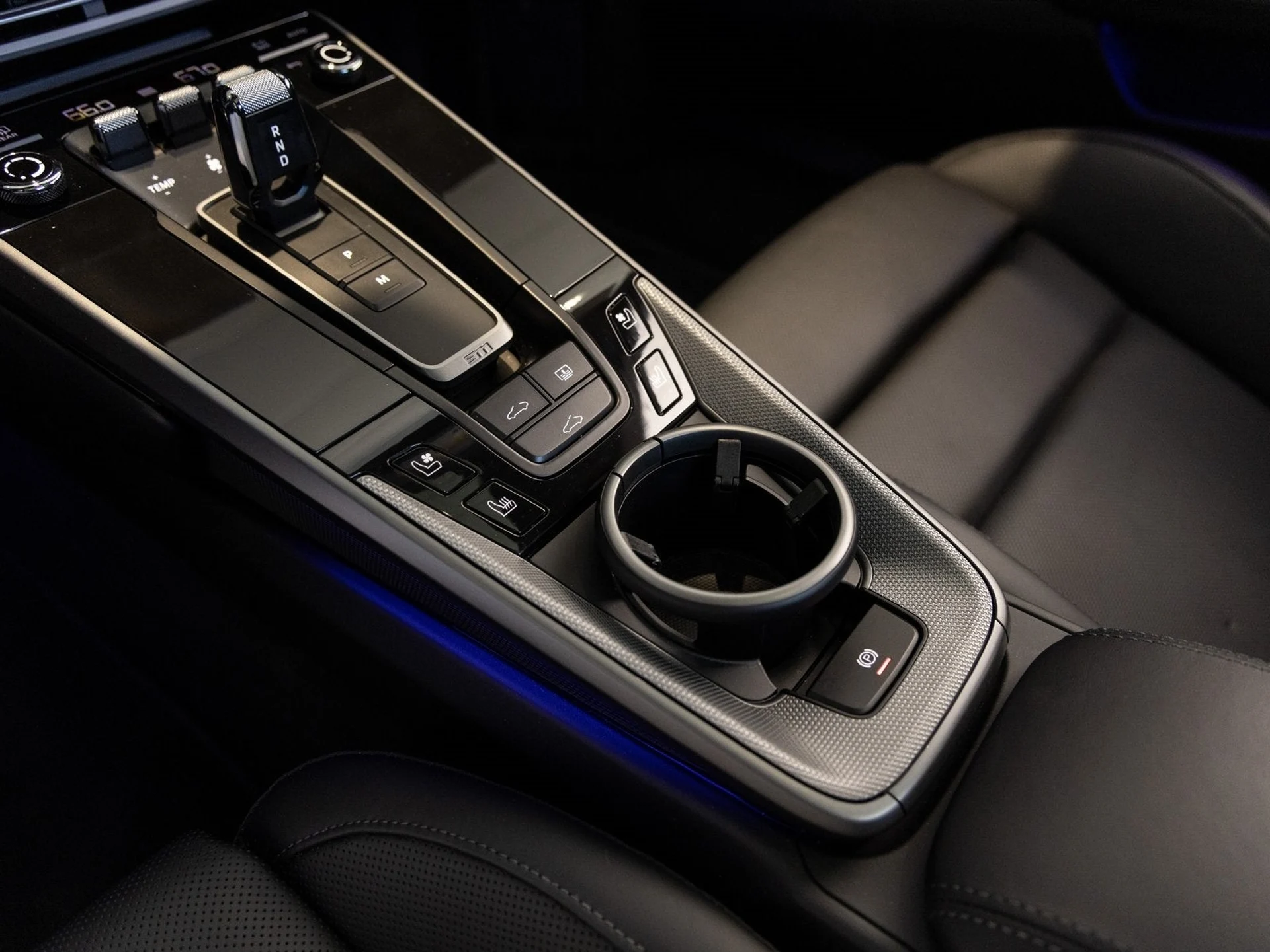 mph018_3253248509_19_d10baf8383