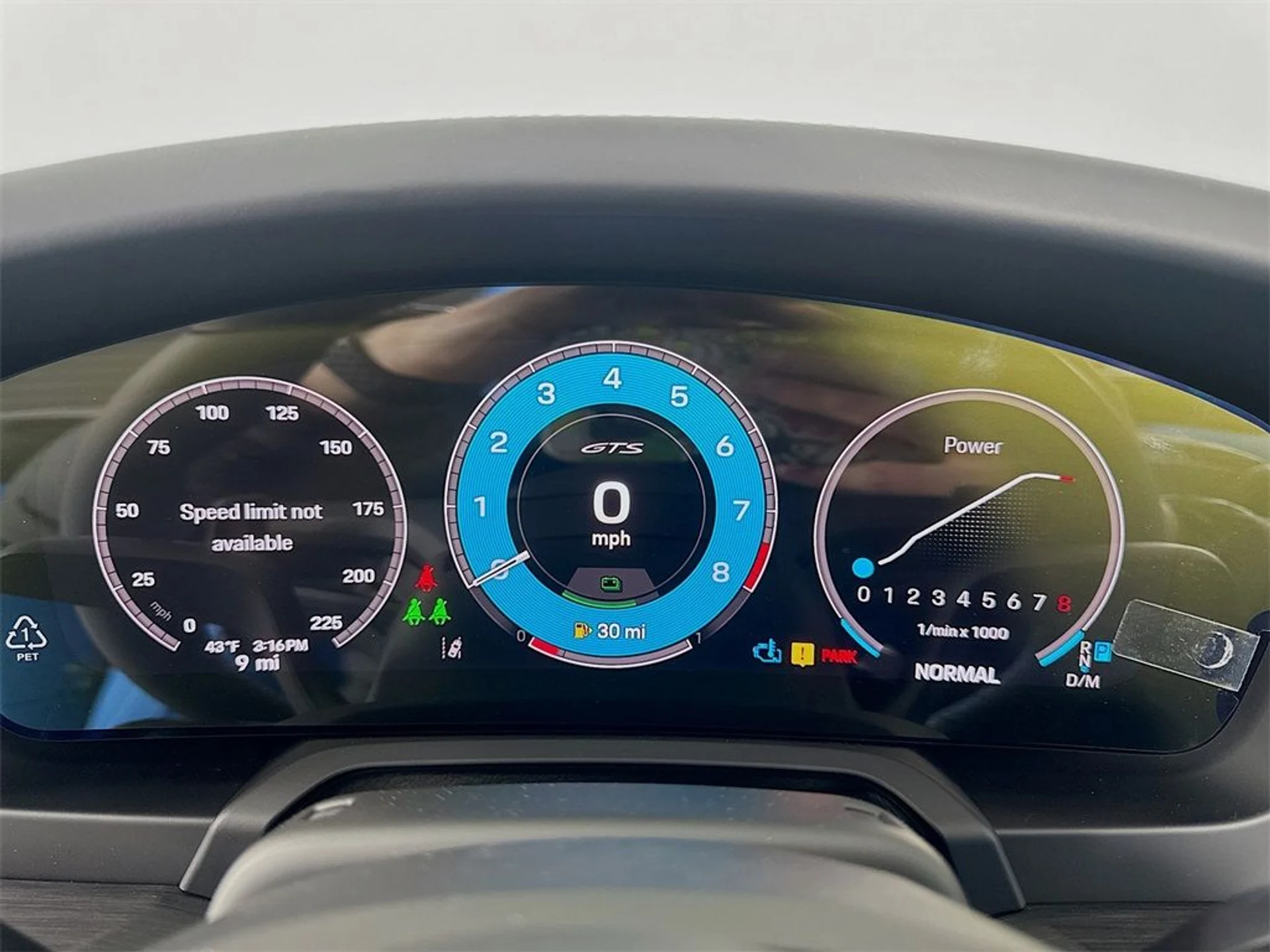 mph018_3255338253_87f5cd8bb851c8892fb71d83f1e753f0_1510901d2f