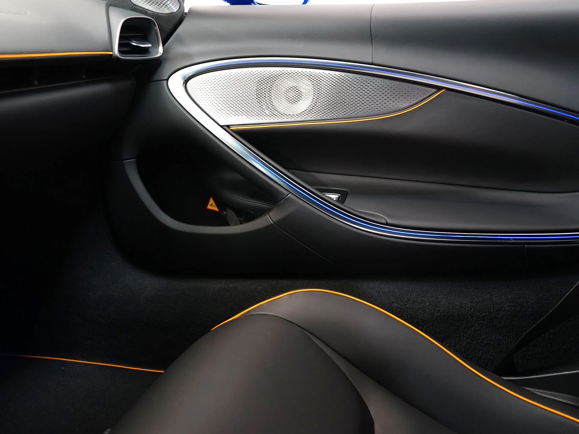 mph018_3258753577_914dba666b2970f84dfe8807d6fef84fx_82f68e9238