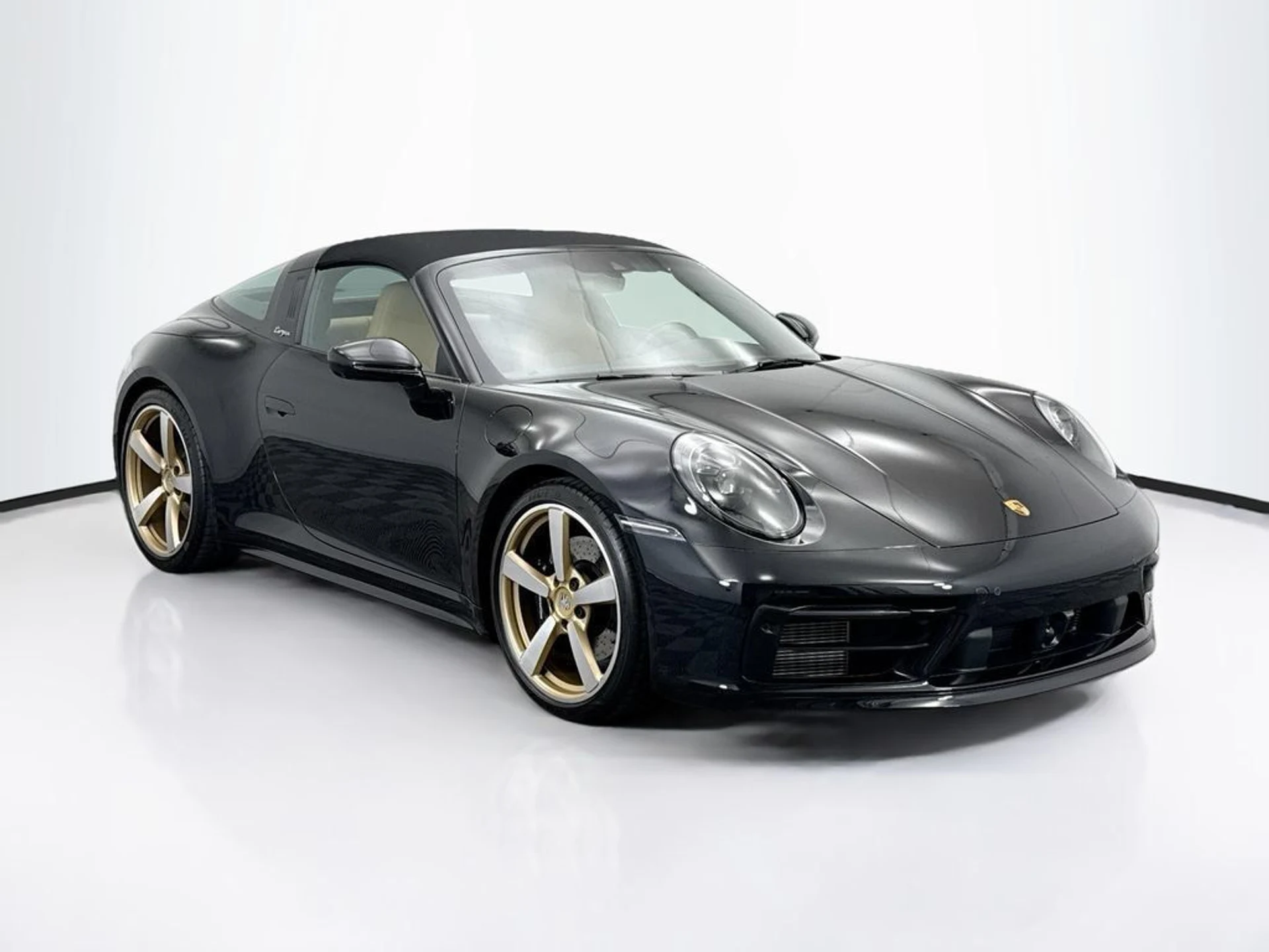 mph018_3259299607_used_2024_porsche_911_targaedition50yearsporschedesign_8119_22988931_19_1024_c727101b09