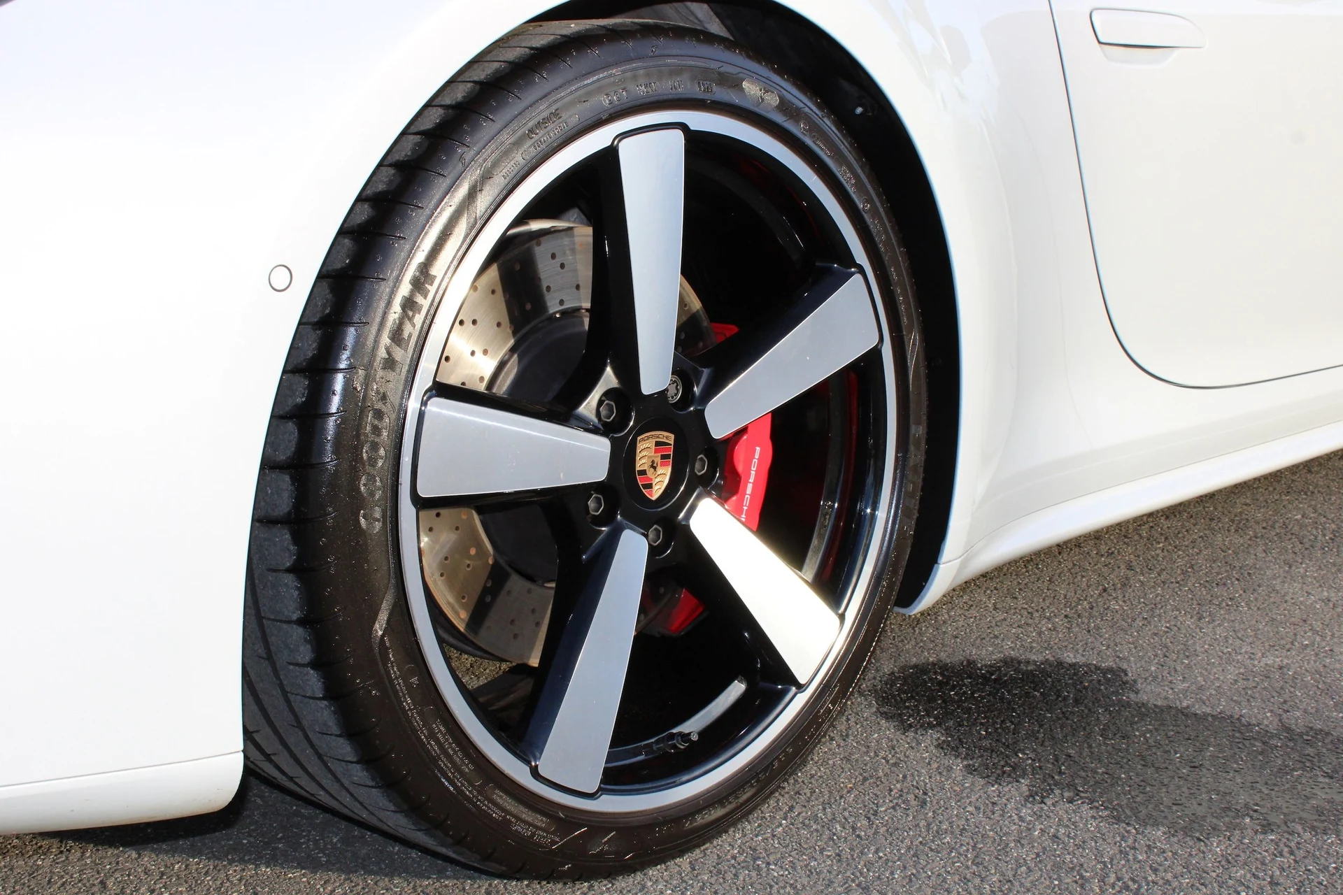 mph018_3259461386_6998356678963aa6841b88d40a301242x_bd23077d73