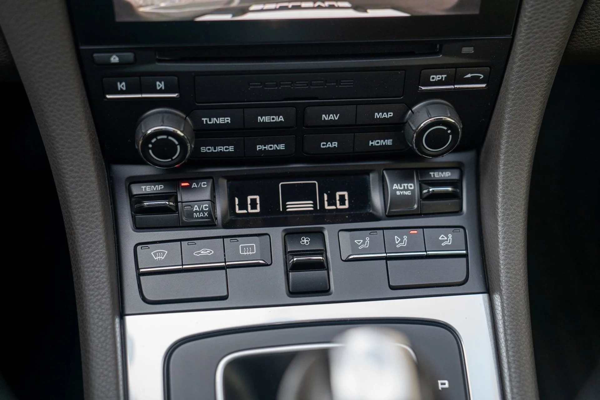 mph018_3264935190_eefed8a733442fb8cd5abaa20413ec96x_981e437e2d