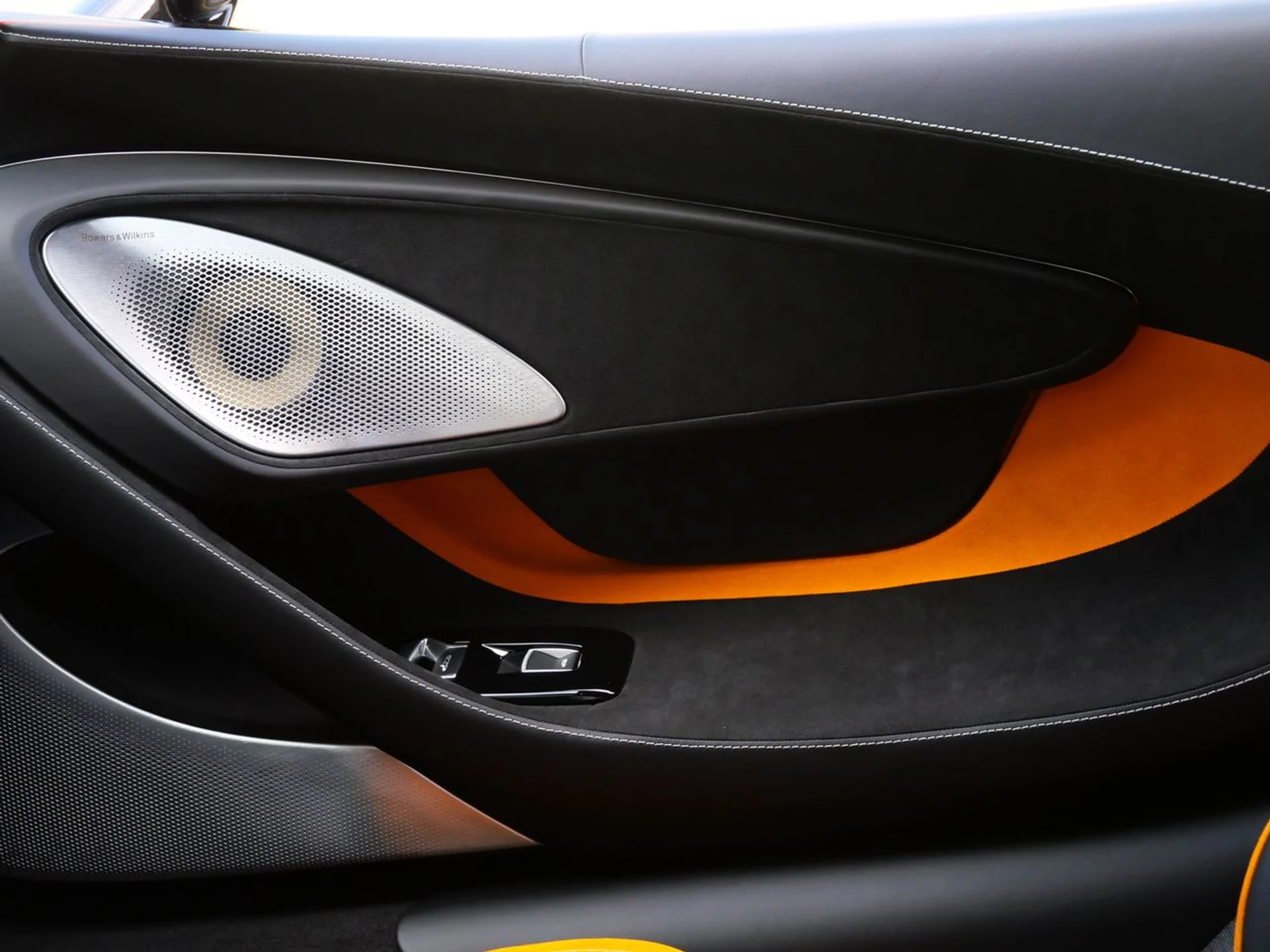 mph018_3269112462_55450d59246d8ea2418015415d32234ex_98be39099e